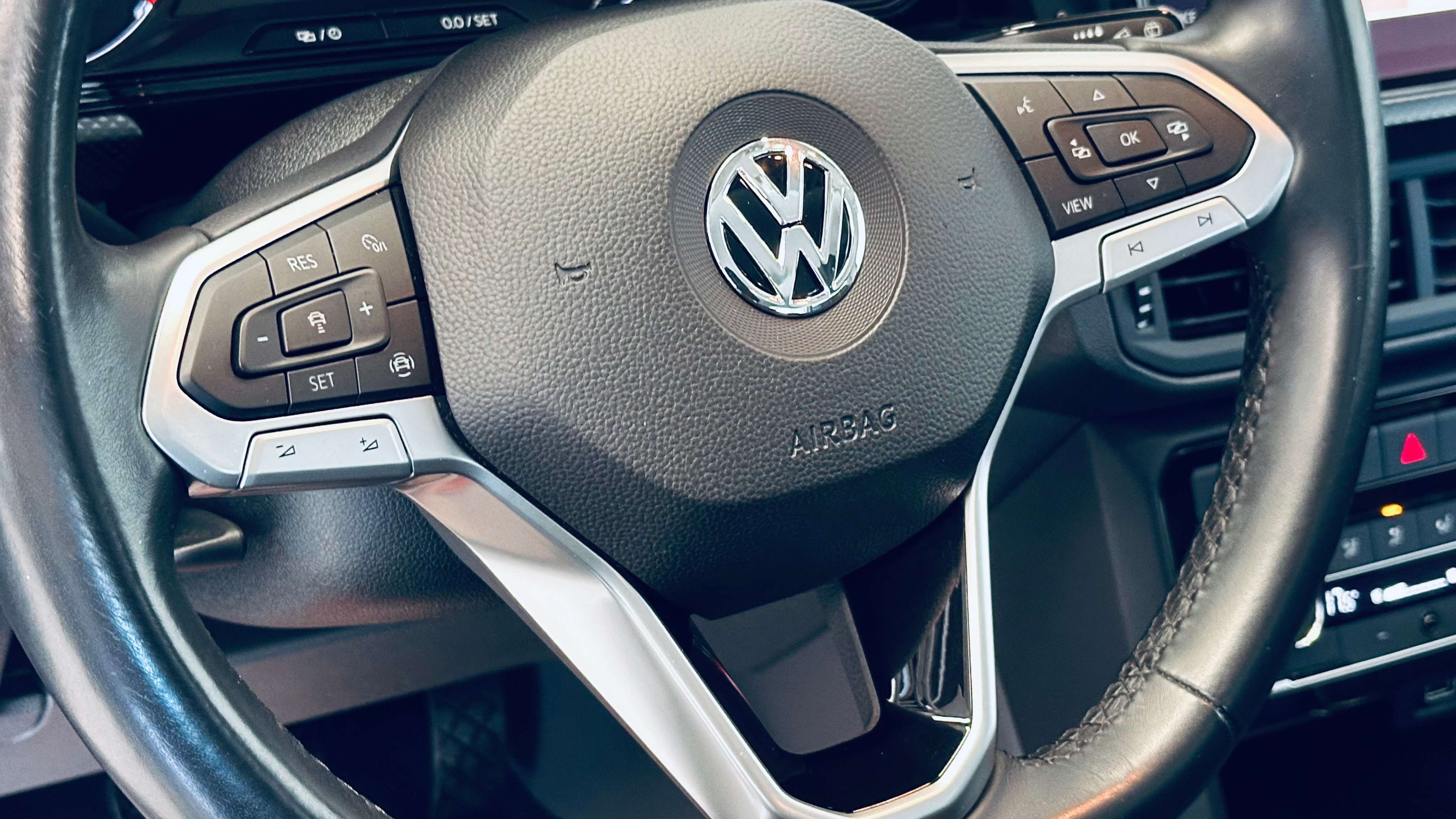 Volkswagen T-Cross 1.6TDi *40.653KM* BOITE AUTO CAMERA PDC NAVI CLIM BIZONE