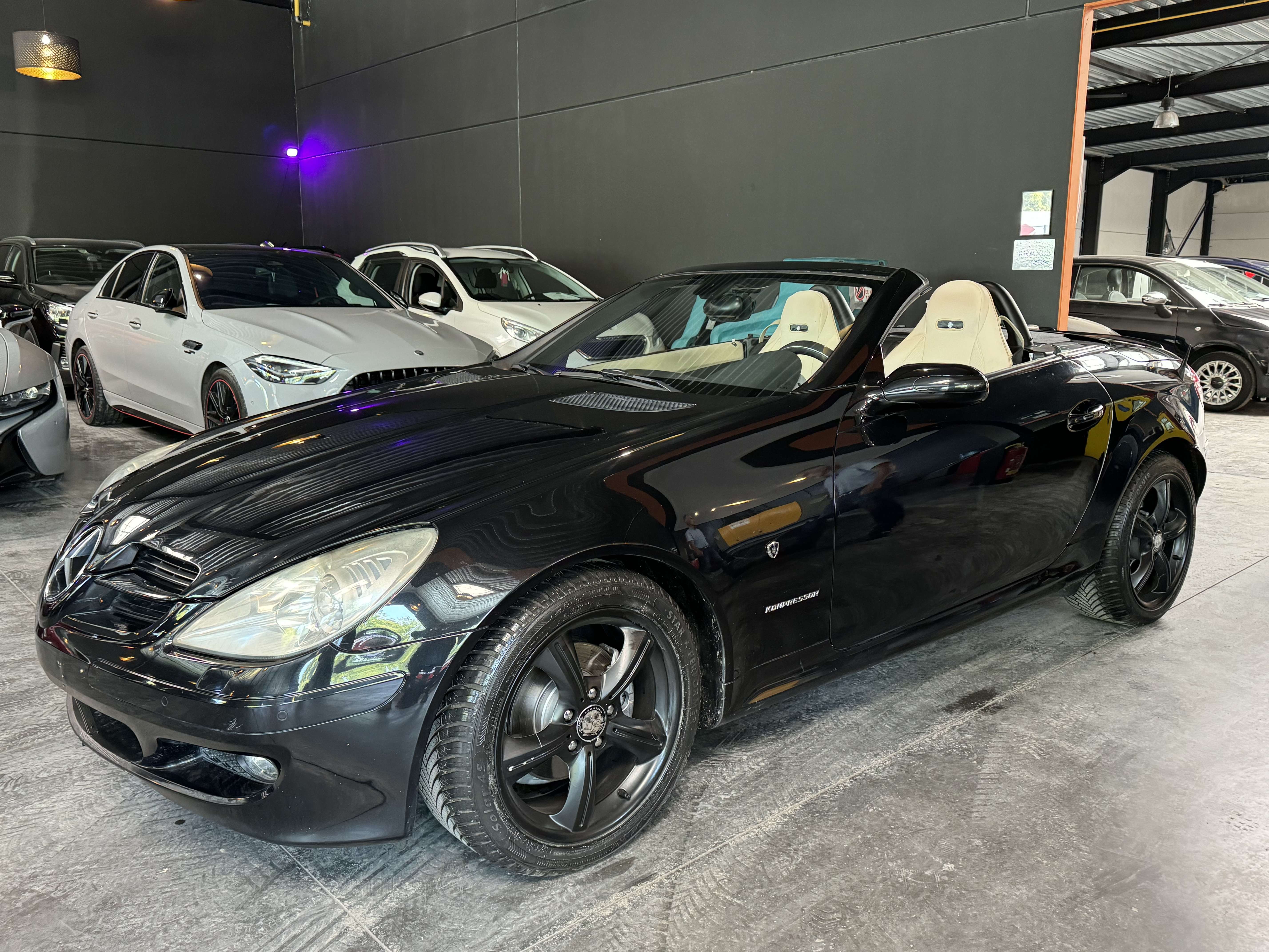 Mercedes-Benz SLK 200 Kompressor - ECRAN MULTI - LED - JANTES 17p
