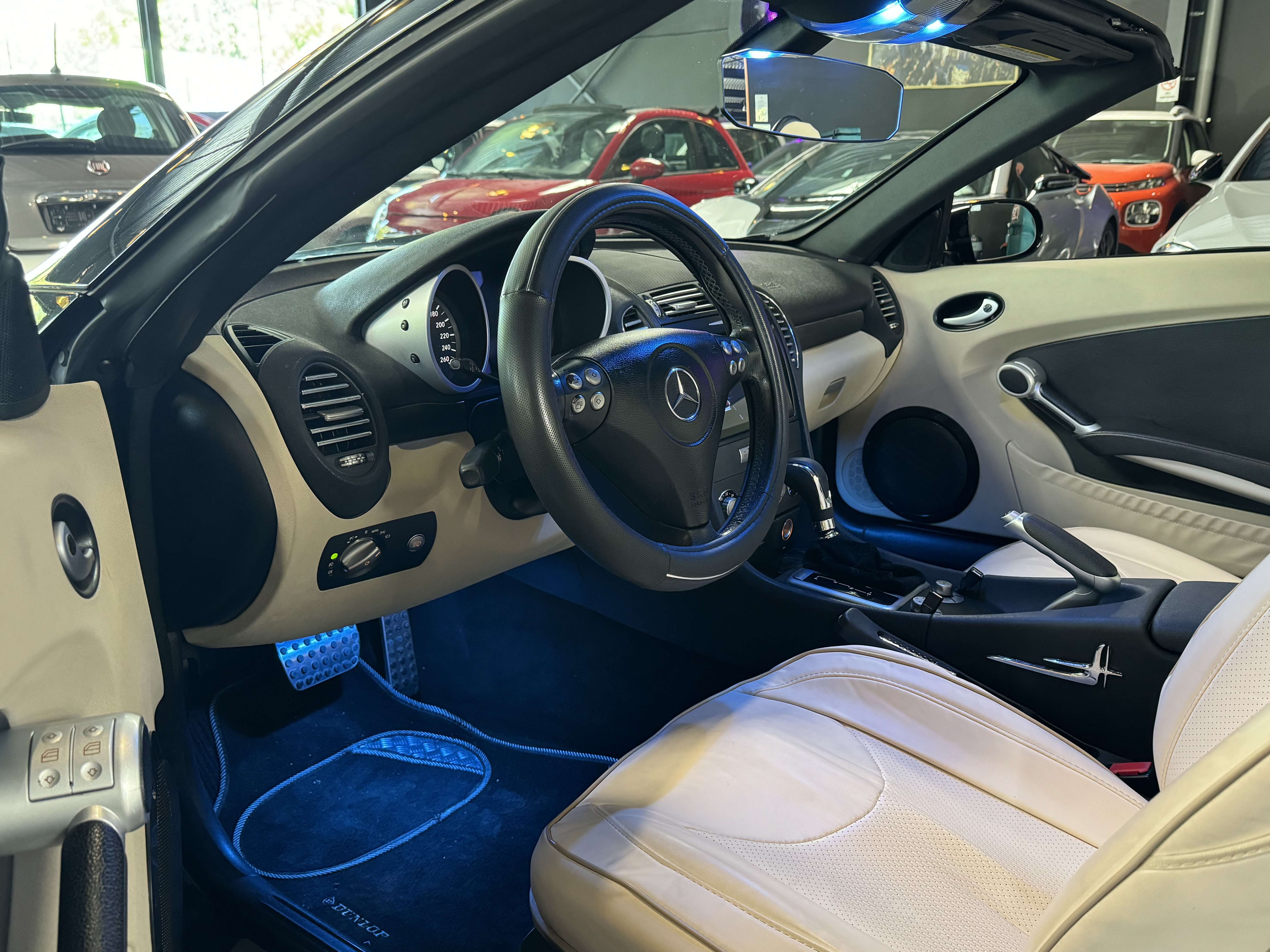 Mercedes-Benz SLK 200 Kompressor - ECRAN MULTI - LED - JANTES 17p