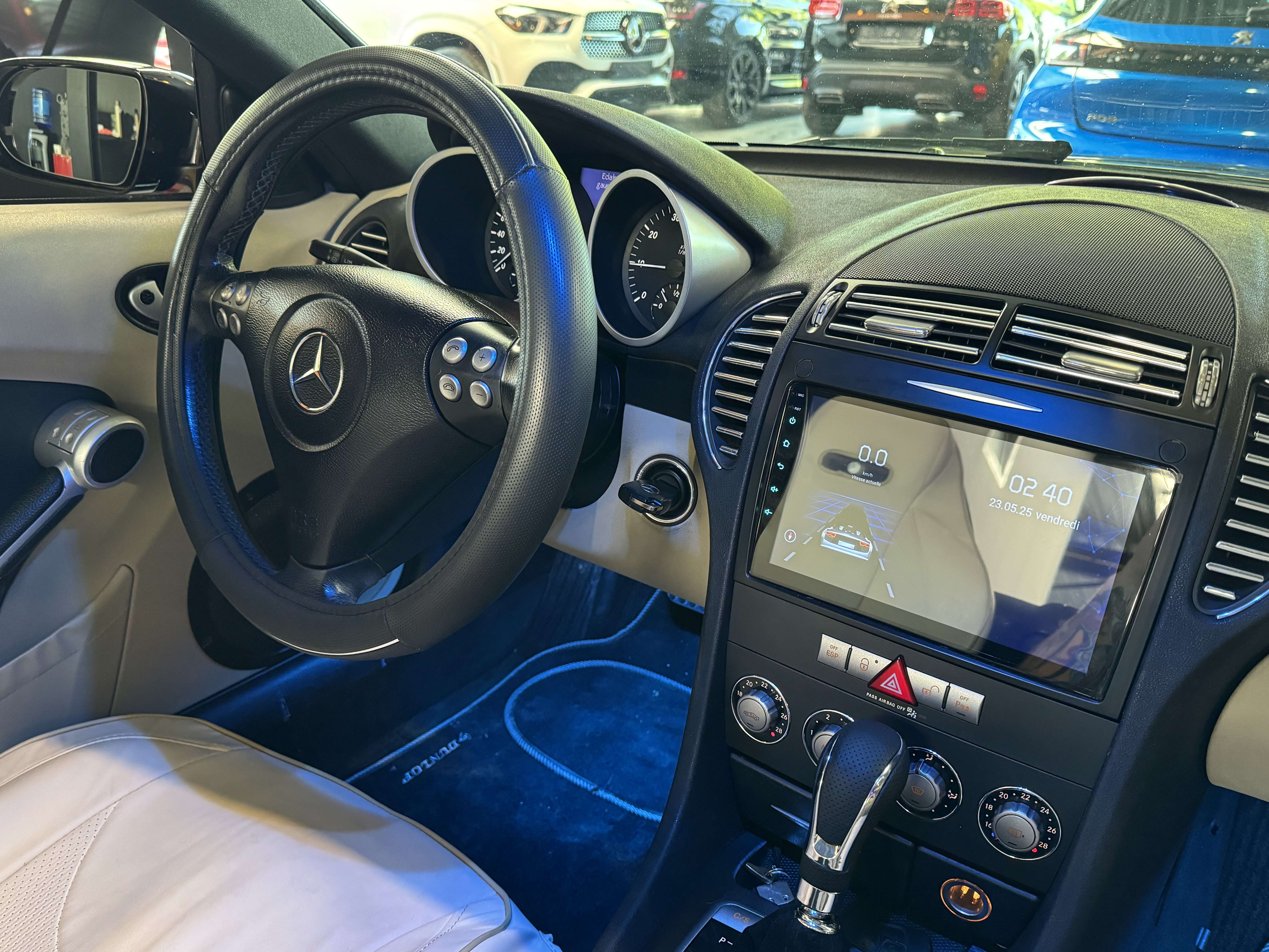 Mercedes-Benz SLK 200 Kompressor - ECRAN MULTI - LED - JANTES 17p
