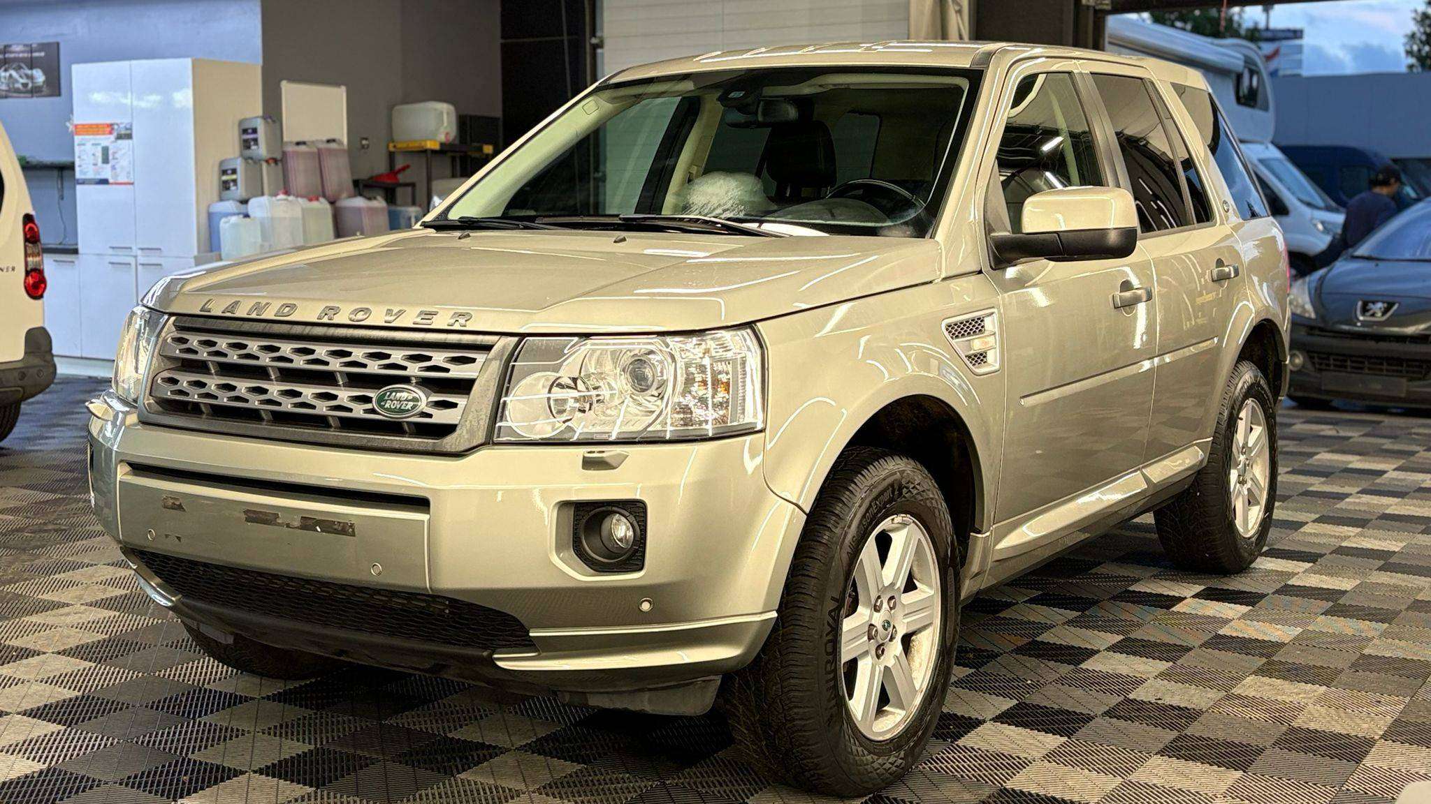 Land Rover Freelander 2.2 Td4 HSE bj. 2012 Euro 5