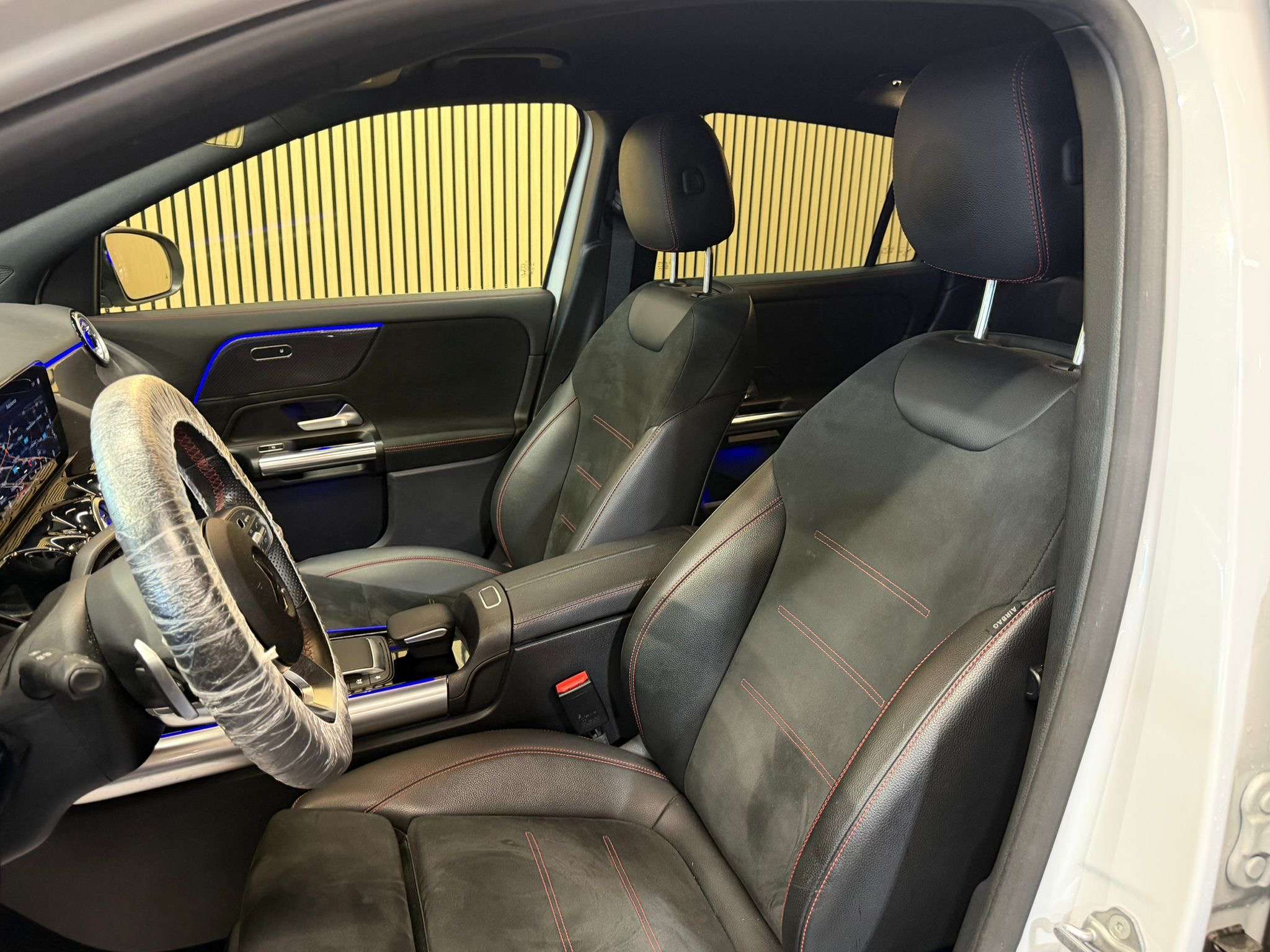 Mercedes-Benz GLA 250 250 e PHEV * PACK AMG * GARANTIE 12 MOIS * 1ER PROP *