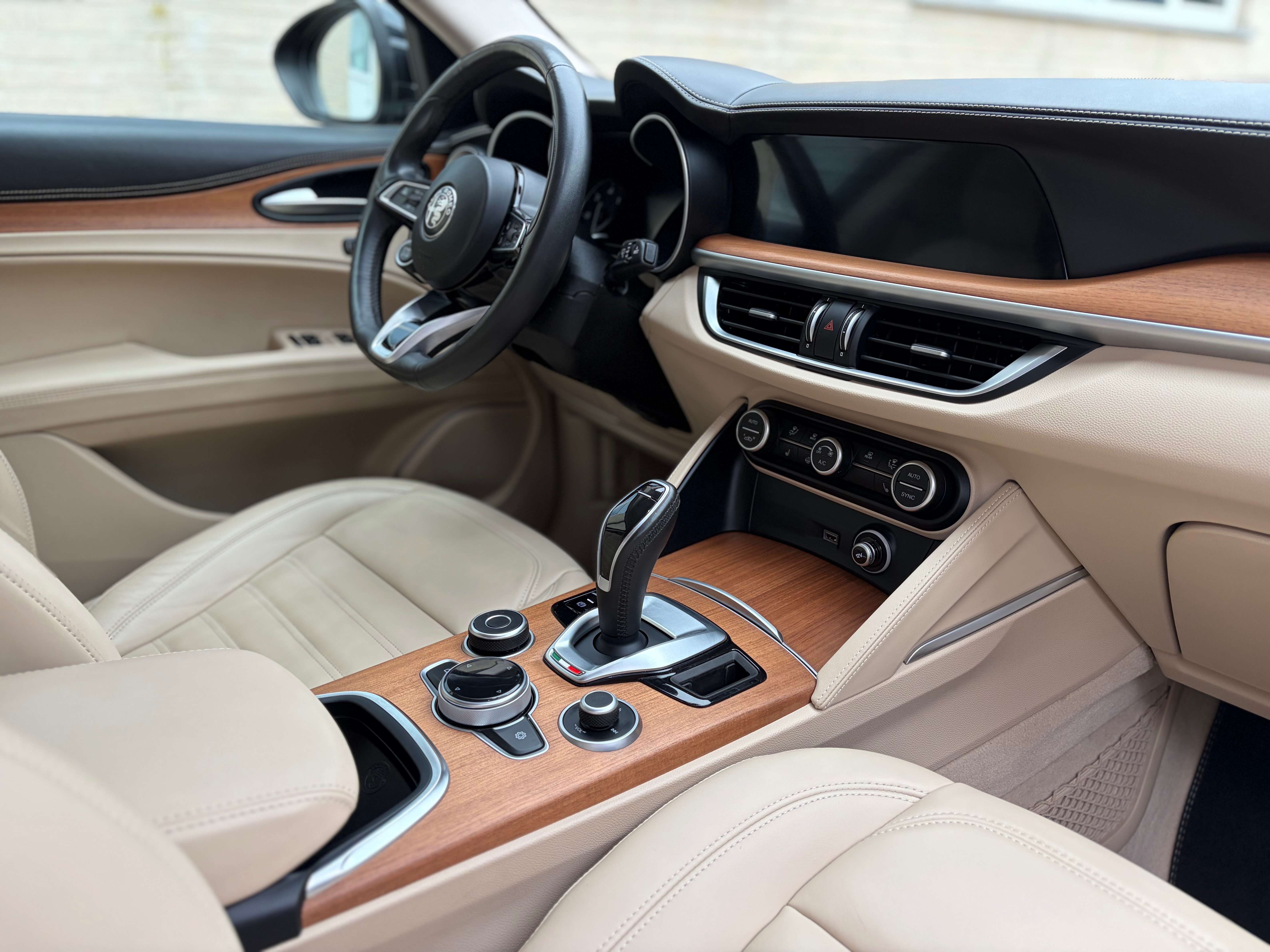 Alfa Romeo Stelvio 2.2 MJD Super  ### 63000 km ###