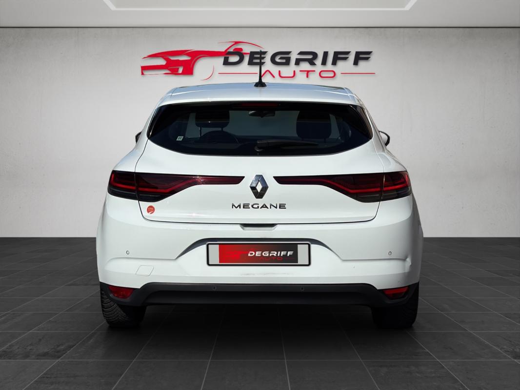 Renault Megane IV Berline Blue dCi 95 Zen