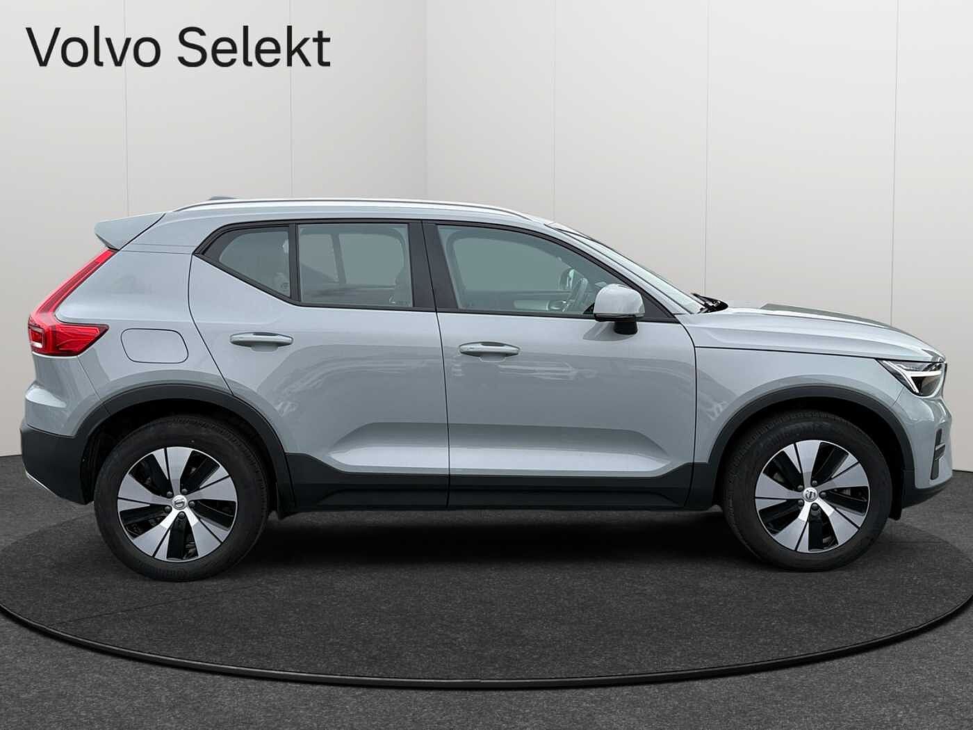 Volvo XC40 XC40 Core, B3 Mild Hybrid, Essence