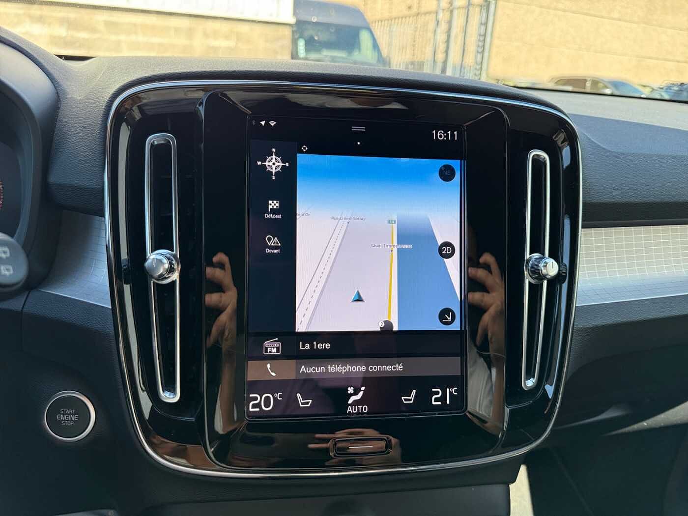 Volvo XC40 XC40 Momentum Pro, T2 (automatic)