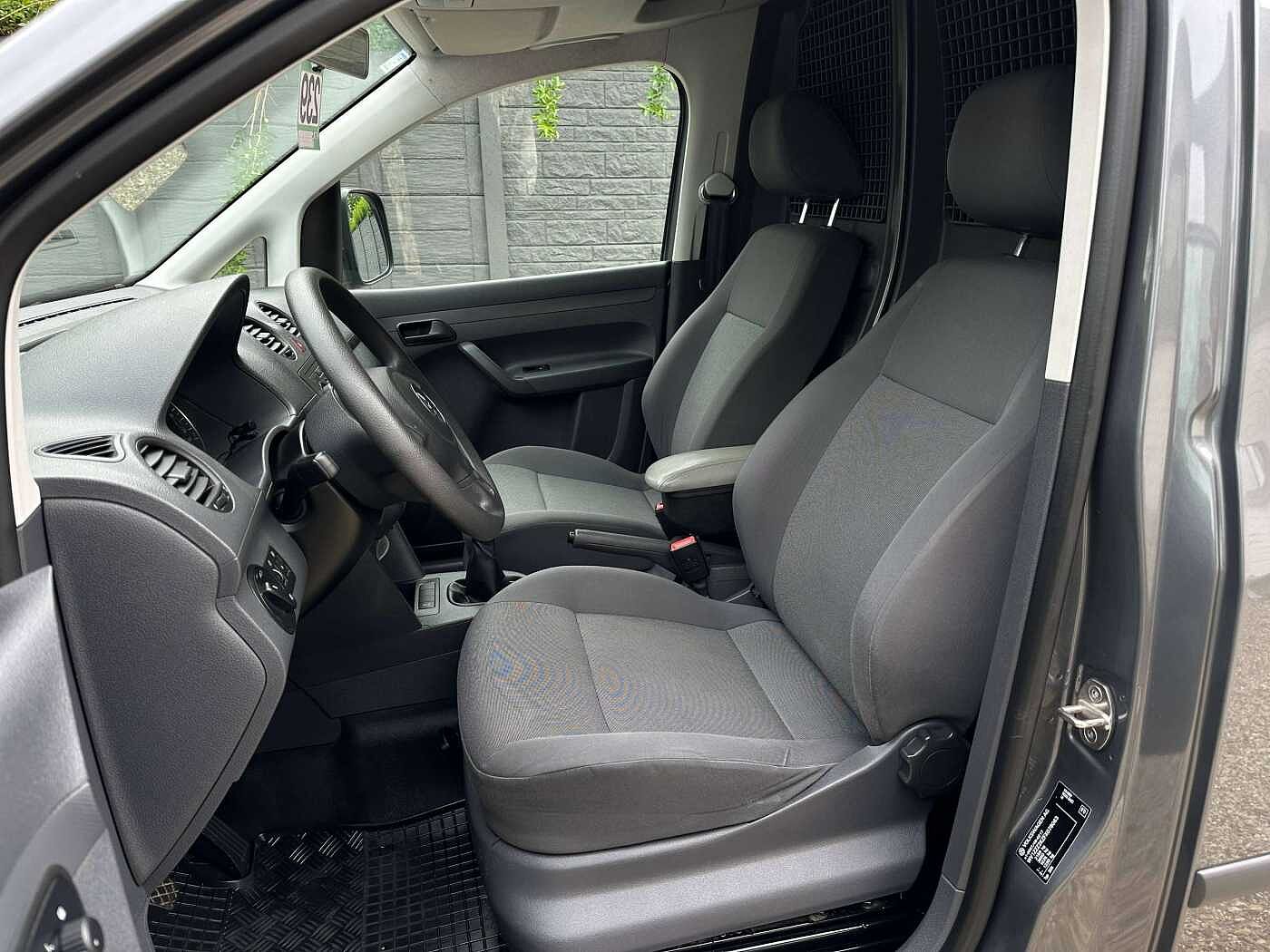 Volkswagen Caddy 1.6 CR TDi UTILITAIRE/1ER PROP/RADIO/CLIM//BT/GARANTIE 12 MOIS