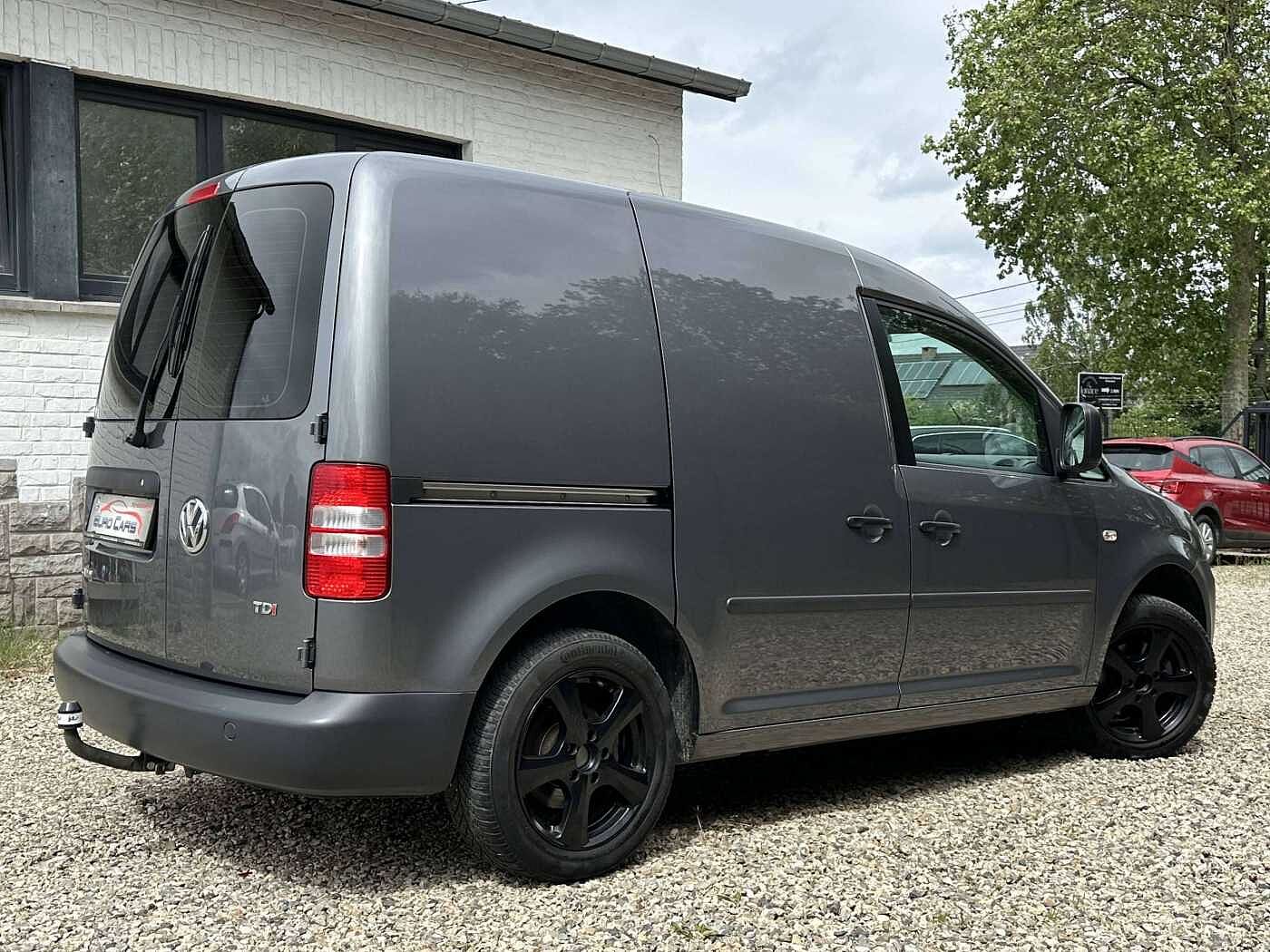 Volkswagen Caddy 1.6 CR TDi UTILITAIRE/1ER PROP/RADIO/CLIM//BT/GARANTIE 12 MOIS