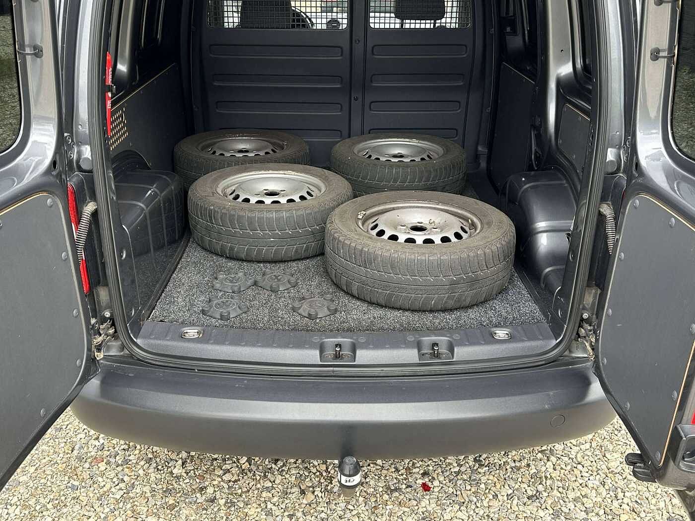 Volkswagen Caddy 1.6 CR TDi UTILITAIRE/1ER PROP/RADIO/CLIM//BT/GARANTIE 12 MOIS