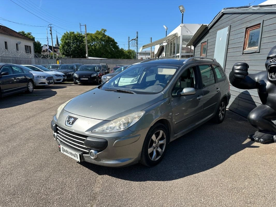 Peugeot 307 1.6 HDi 16V 110ch FAP Navteq on board