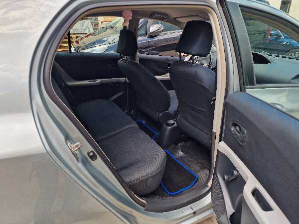 Toyota Yaris II 90 D-4D SOL MULTIMODE 5P
