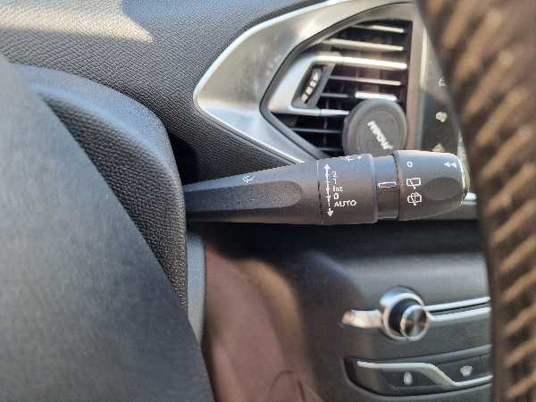 Peugeot 308 II 1.6 THP 155 FELINE