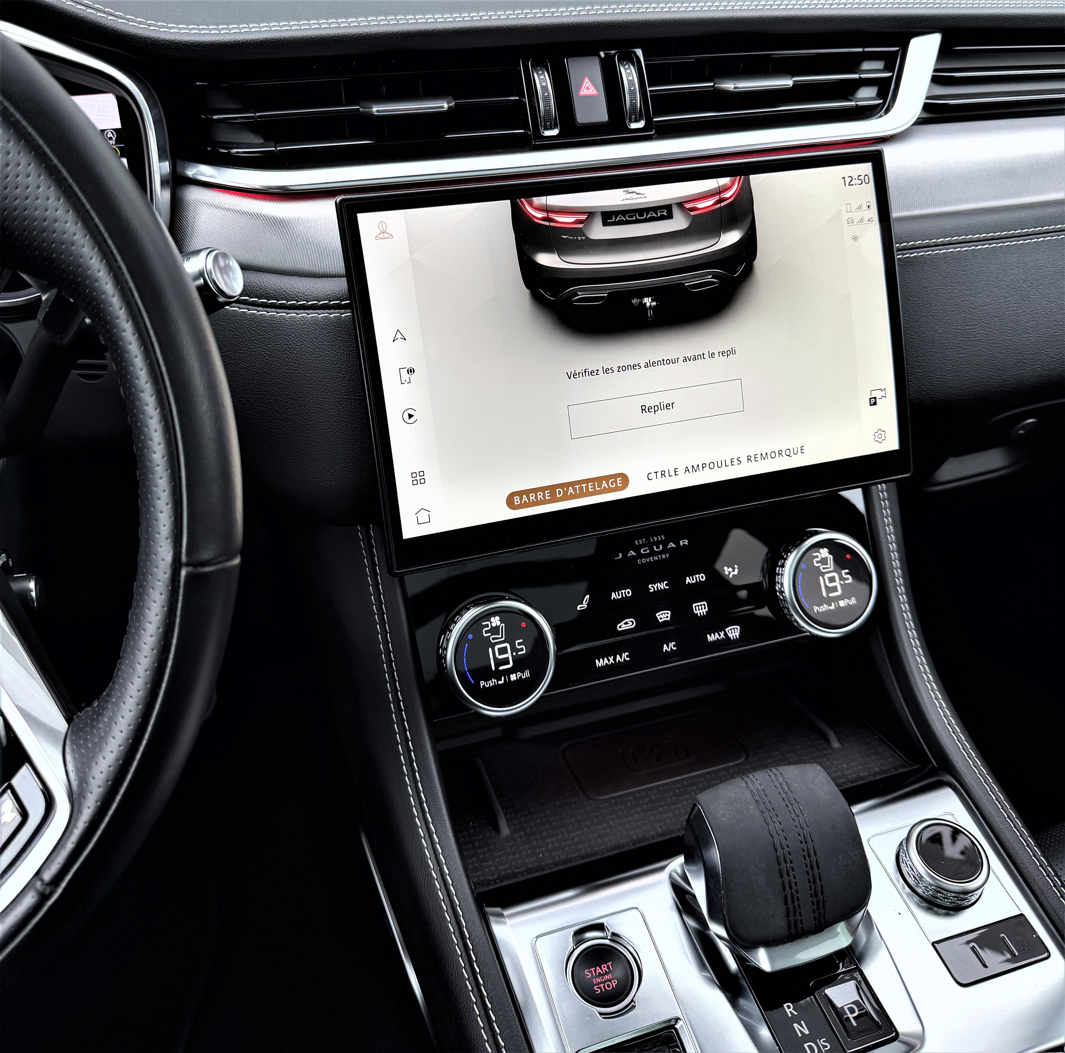 Jaguar F-pace (2) P400 4X4 R-DYNAMIC SE Full Sport Performance 1er Proprio