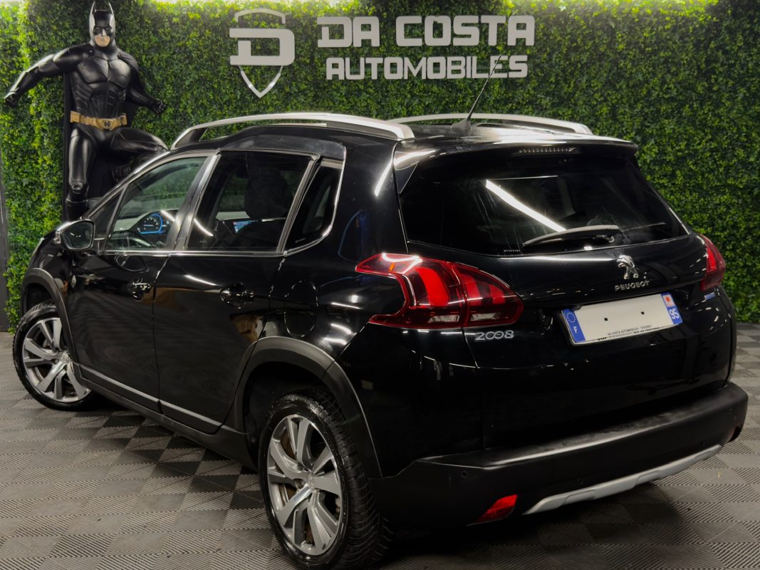 Peugeot 2008 CROSSWAY 1.2 110 Cv 18 200 Kms BOITE AUTOMATIQUE TOIT PANORAMIQUE GPS - GARANTIE 1 AN