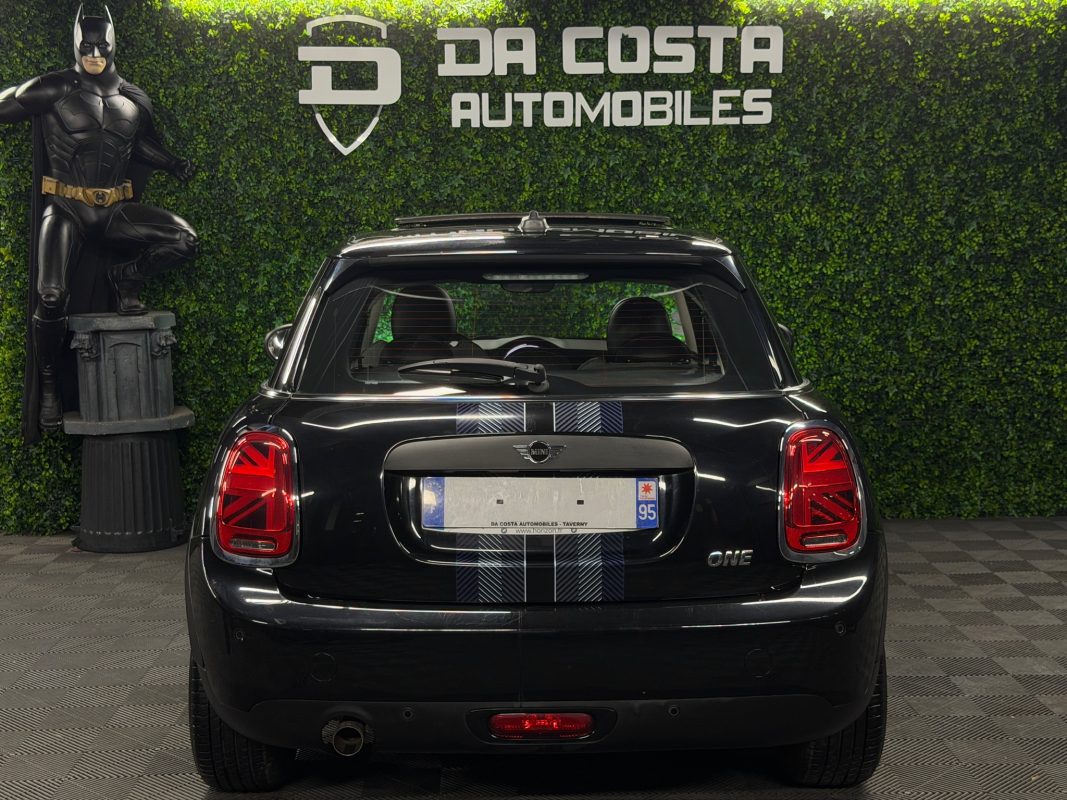 Mini Mini III F55 1.5 ONE 102 EDITION HEDDON STREET TOIT OUVRANT APPLE CARPLAY 5pts - GARANTIE 1 AN