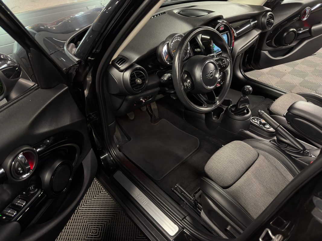 Mini Mini III F55 1.5 ONE 102 EDITION HEDDON STREET TOIT OUVRANT APPLE CARPLAY 5pts - GARANTIE 1 AN