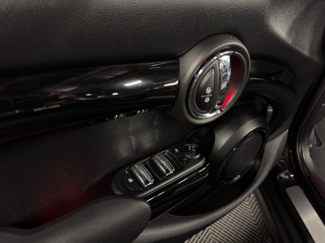Mini Mini III F55 1.5 ONE 102 EDITION HEDDON STREET TOIT OUVRANT APPLE CARPLAY 5pts - GARANTIE 1 AN