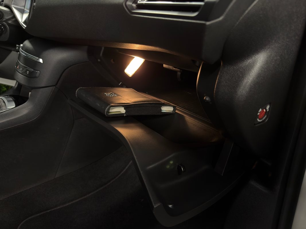 Peugeot 308 II PHASE 2 STYLE 1.2 TURBO 110 Cv ECRAN TACTILE / CRIT AIR 1 - GARANTIE AN