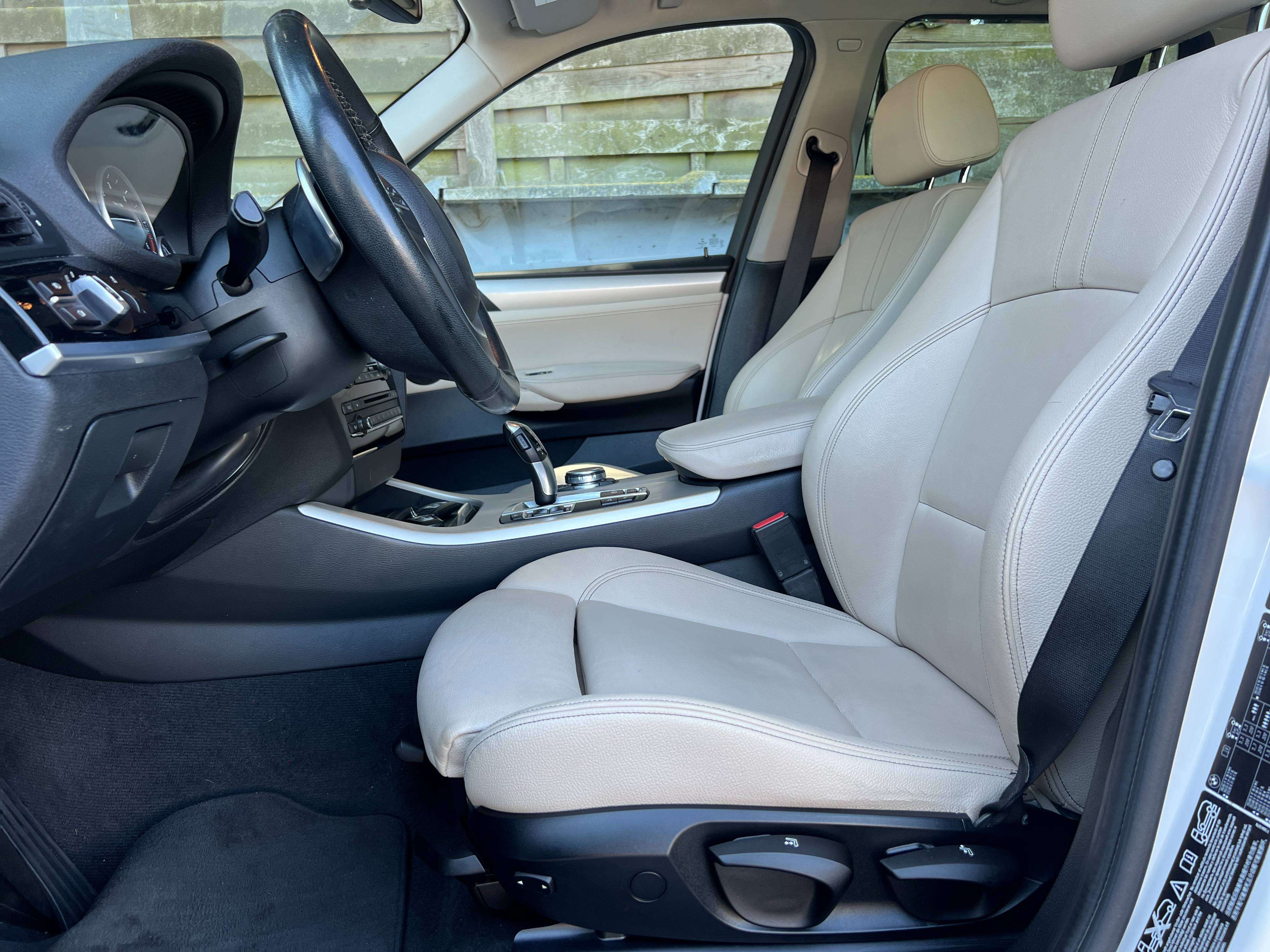 BMW X3 2.0 dA xDrive20 163cv Pack Sport Automatique