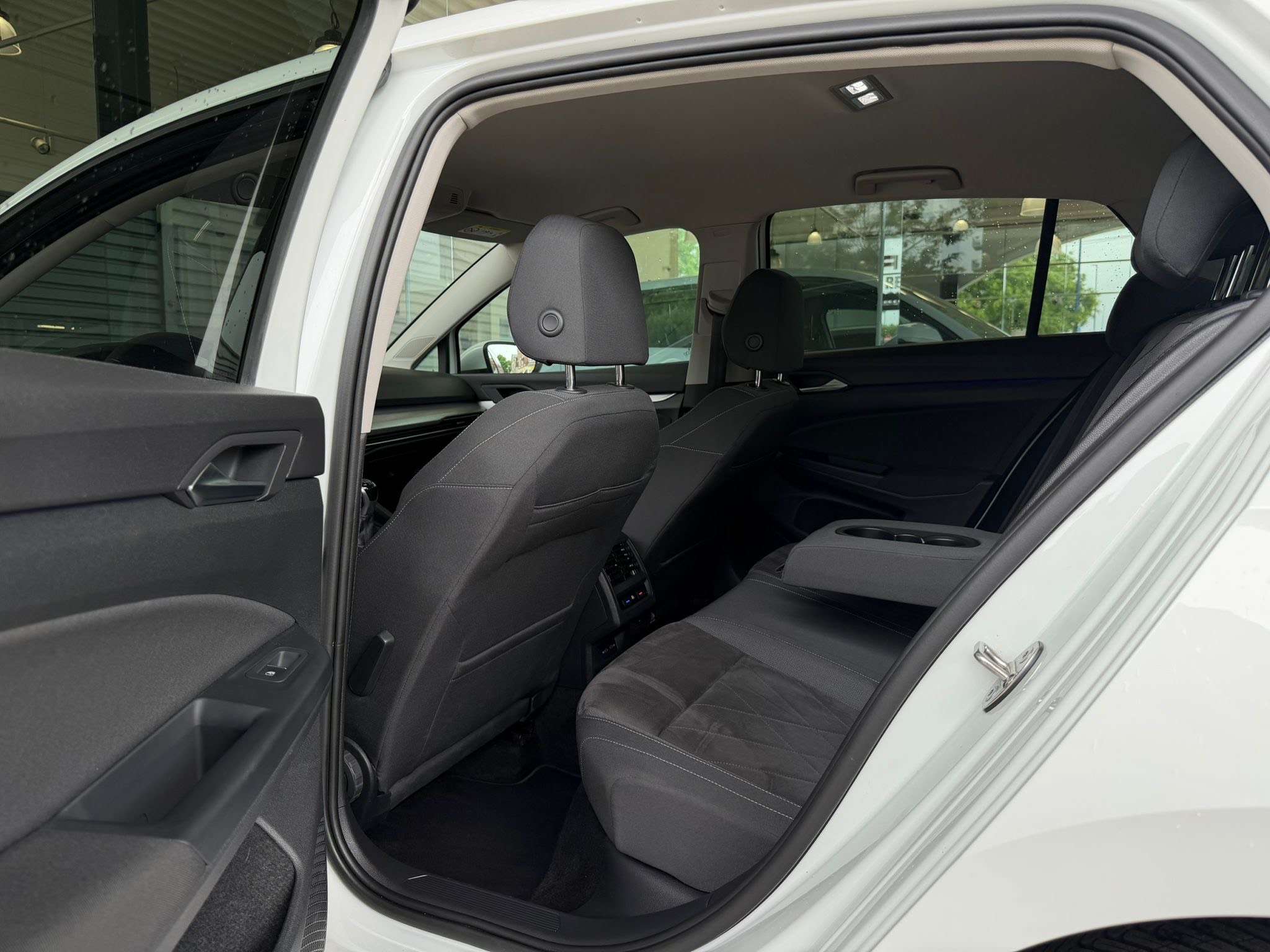 Volkswagen Golf 2.0TDi 115cv CARPLAY-ANDROID-COCKPIT-BIXENON-GPS-JA17-GAR 1AN
