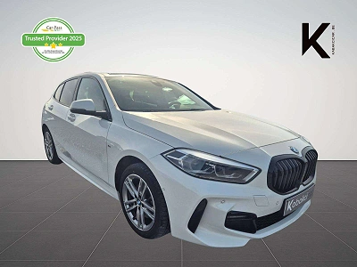 BMW 118 i Pack M Full / Suivi Complet BMW / Carplay / Navigation / Garantie 12 Mois