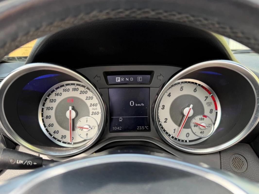 Mercedes-Benz Slk 2.2 250 CDI 205 BLUEEFFICIENCY TWIN 7G-TRONIC BVA-ENTRETIEN COMPLET MERCEDES