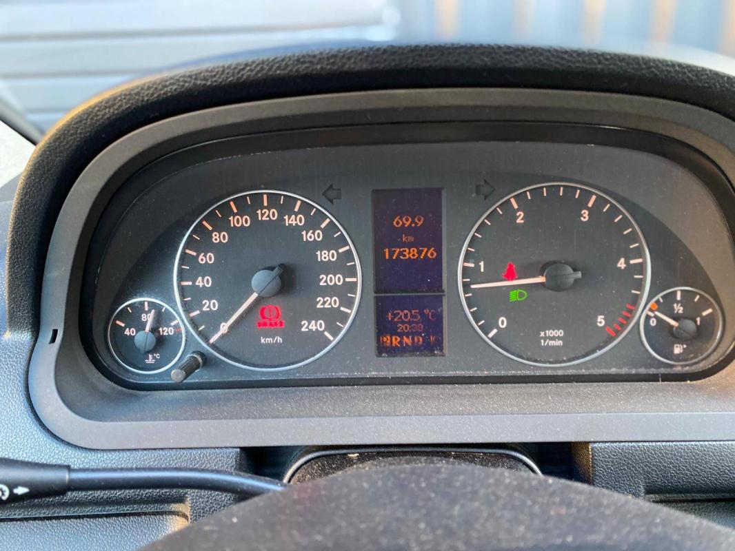 Mercedes-Benz Classe A II (W169) 200 CDI Avantgarde CVT