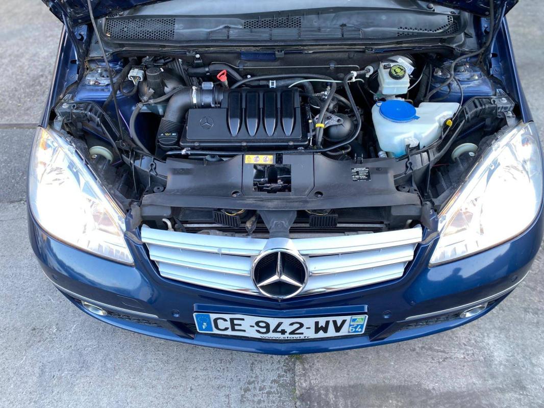 Mercedes-Benz Classe A II (W169) 200 CDI Avantgarde CVT