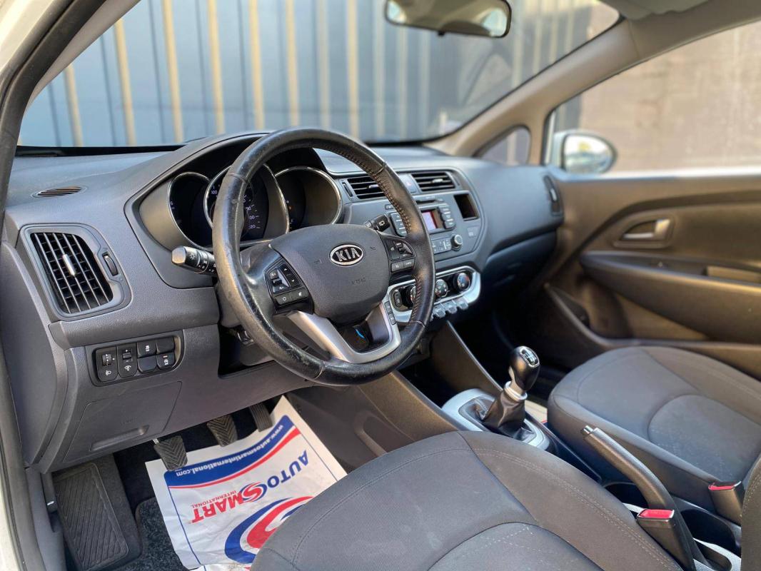 Kia Rio III 1.1 CRDI Style ISG 3p