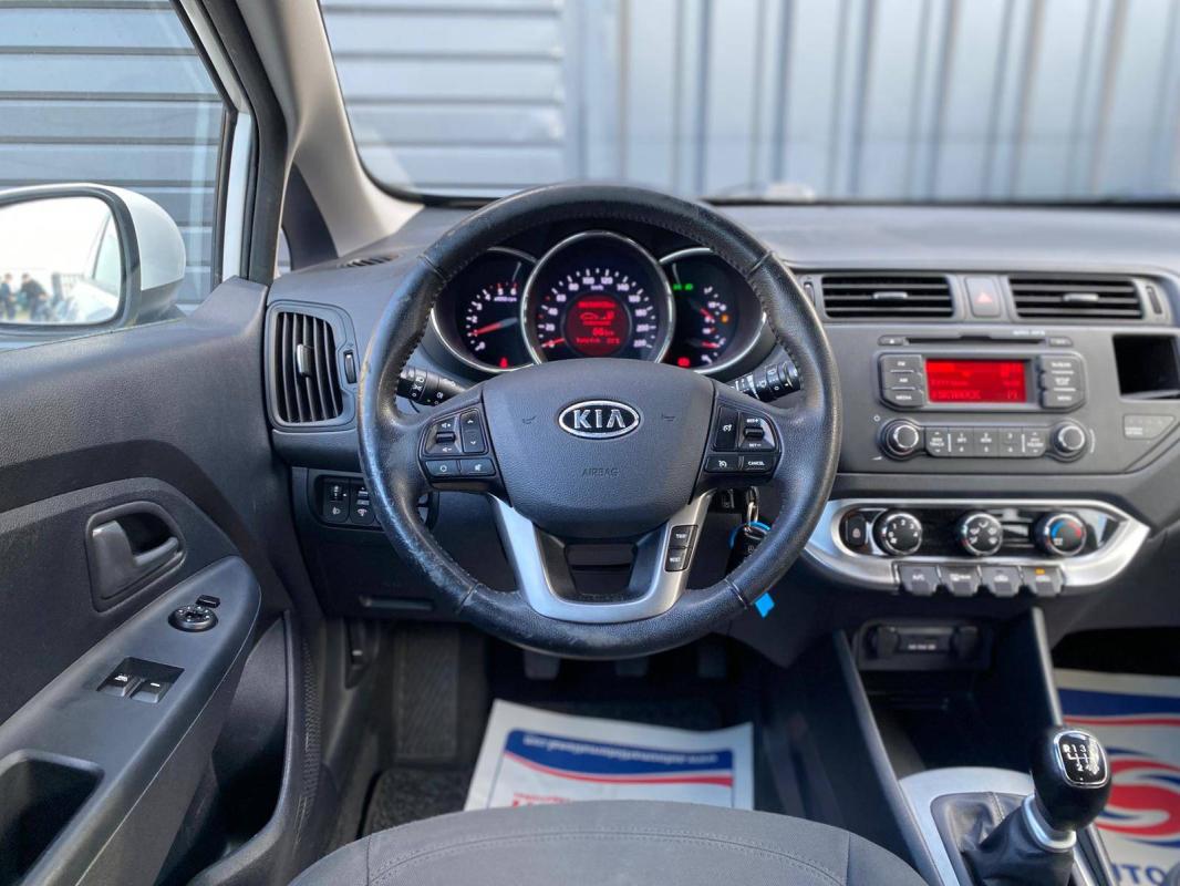 Kia Rio III 1.1 CRDI Style ISG 3p
