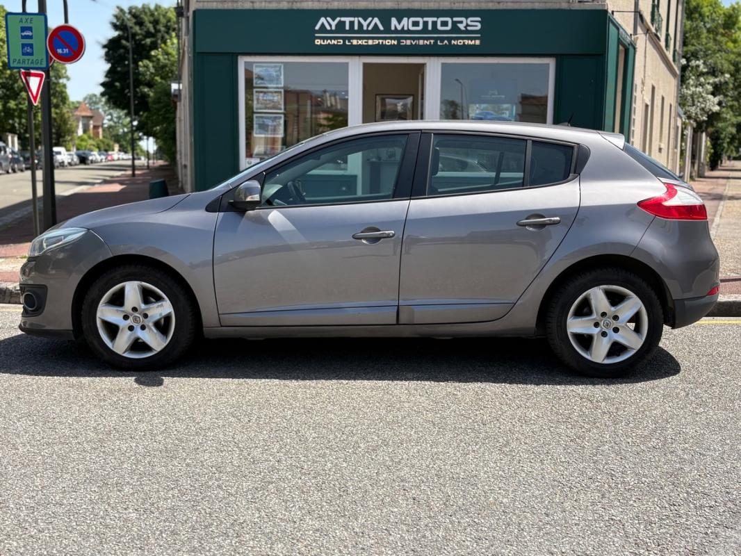 Renault Megane III Business Phase 3 1.5 dCi EDC 110 cv Boîte auto