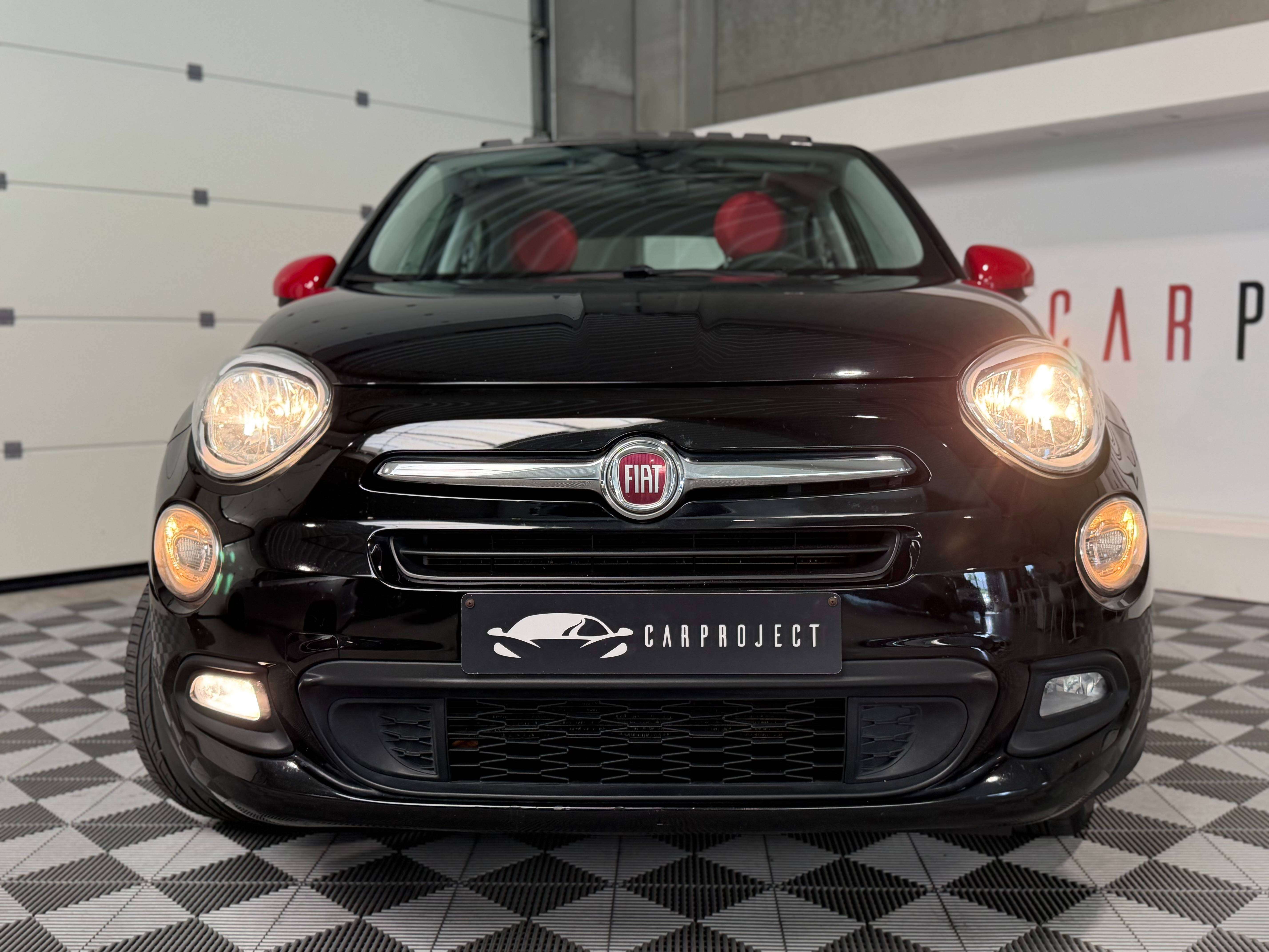 Fiat 500X 1.6i Rosso Amore, Toit Ouvrant, GPS, Capteurs AR, Climatisation