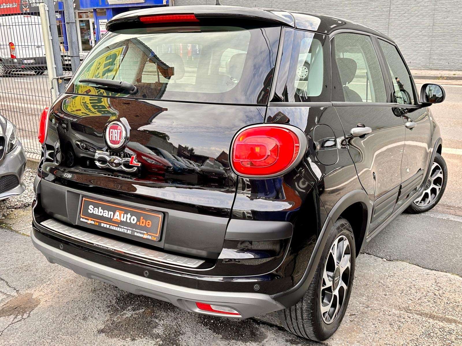 Fiat 500L 500L City Cross 1.4i ° NAVI ° CAMERA ° CLIM ° JANTES ° GARANTI 12 MOIS