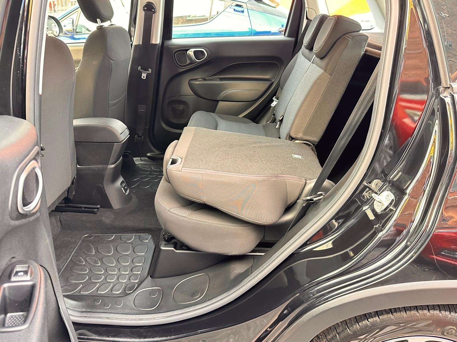 Fiat 500L 500L City Cross 1.4i ° NAVI ° CAMERA ° CLIM ° JANTES ° GARANTI 12 MOIS