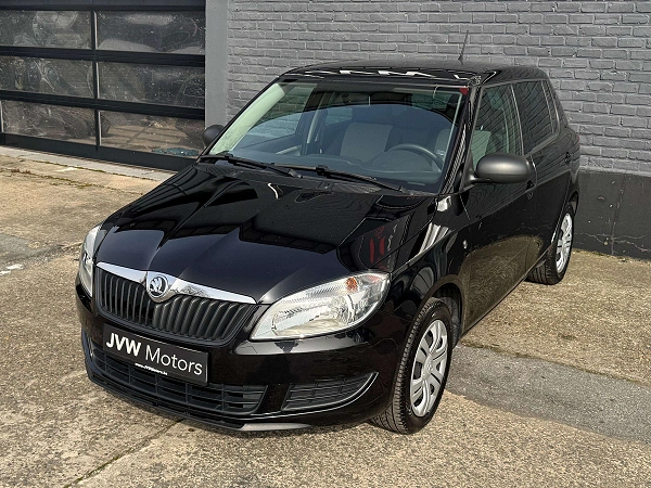Skoda Fabia 1.2i * 64Dkm * Airco * 2015 * Garantie