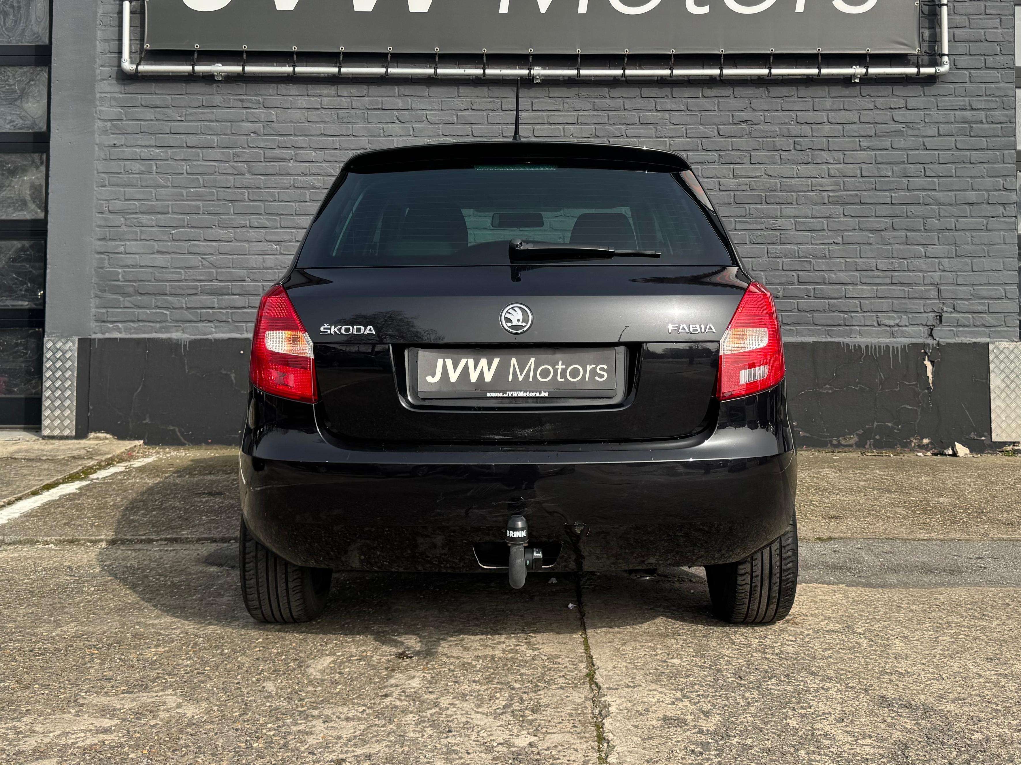 Skoda Fabia 1.2i * 64Dkm * Airco * 2015 * Garantie