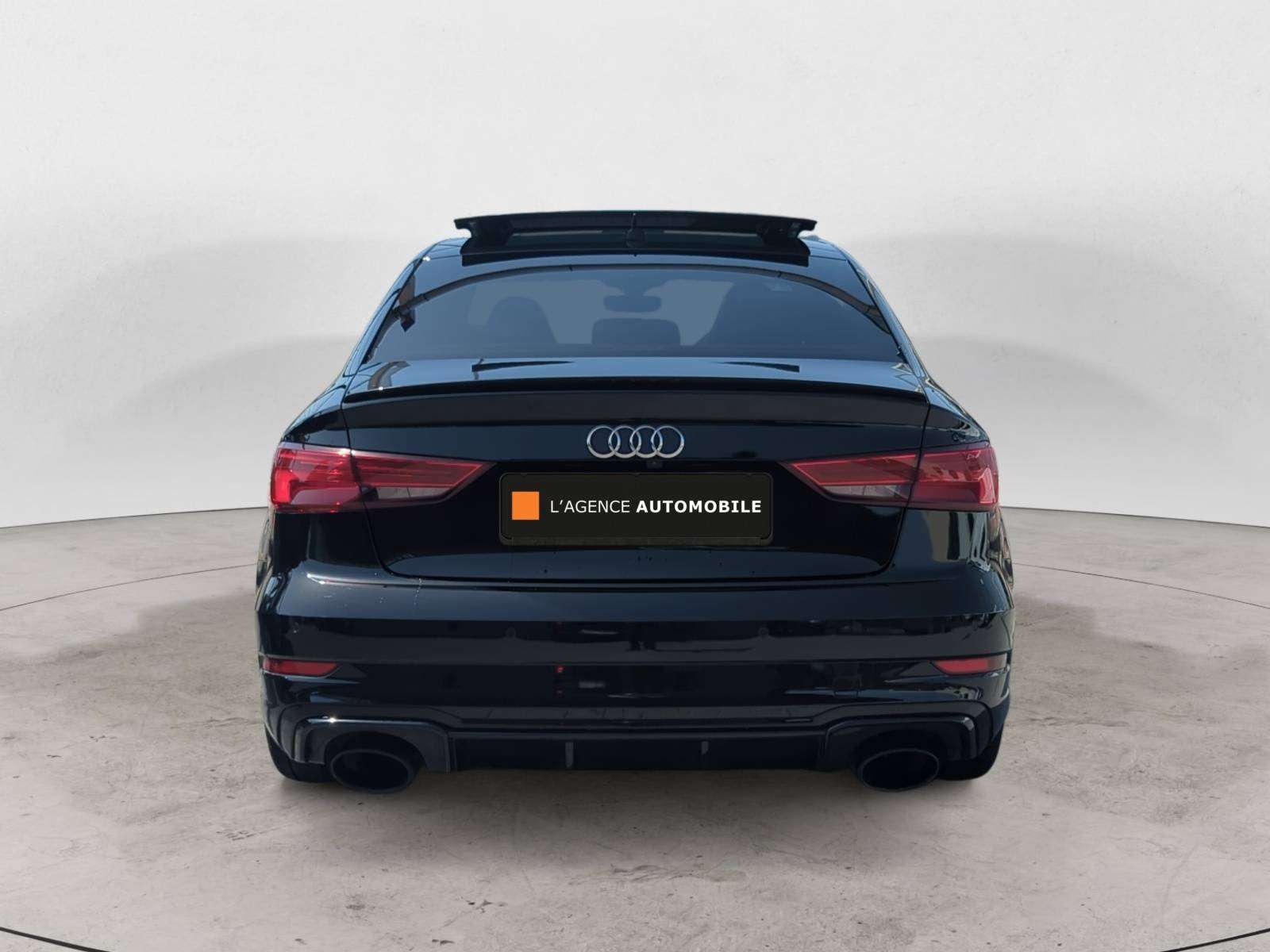 Audi RS3 Sedan 2.5 TFSI Quattro S tronic / Virtual Cockpit / Opendak / Cam