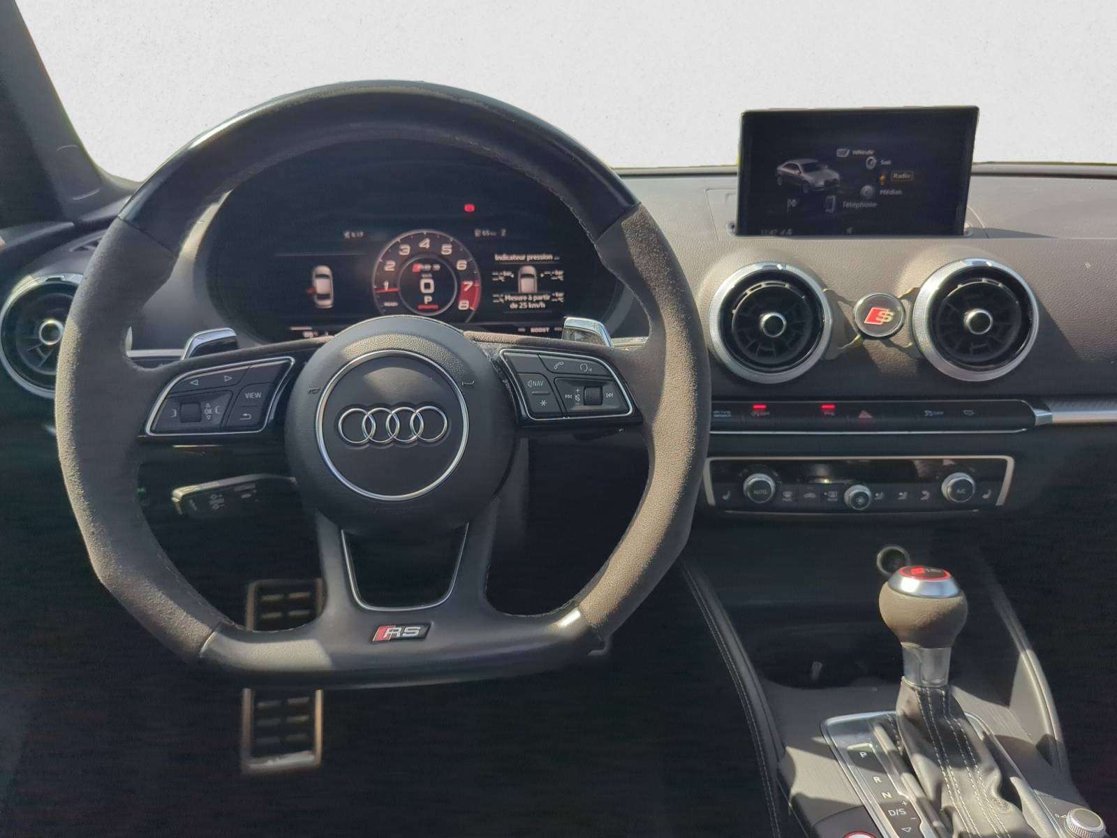 Audi RS3 Sedan 2.5 TFSI Quattro S tronic / Virtual Cockpit / Opendak / Cam