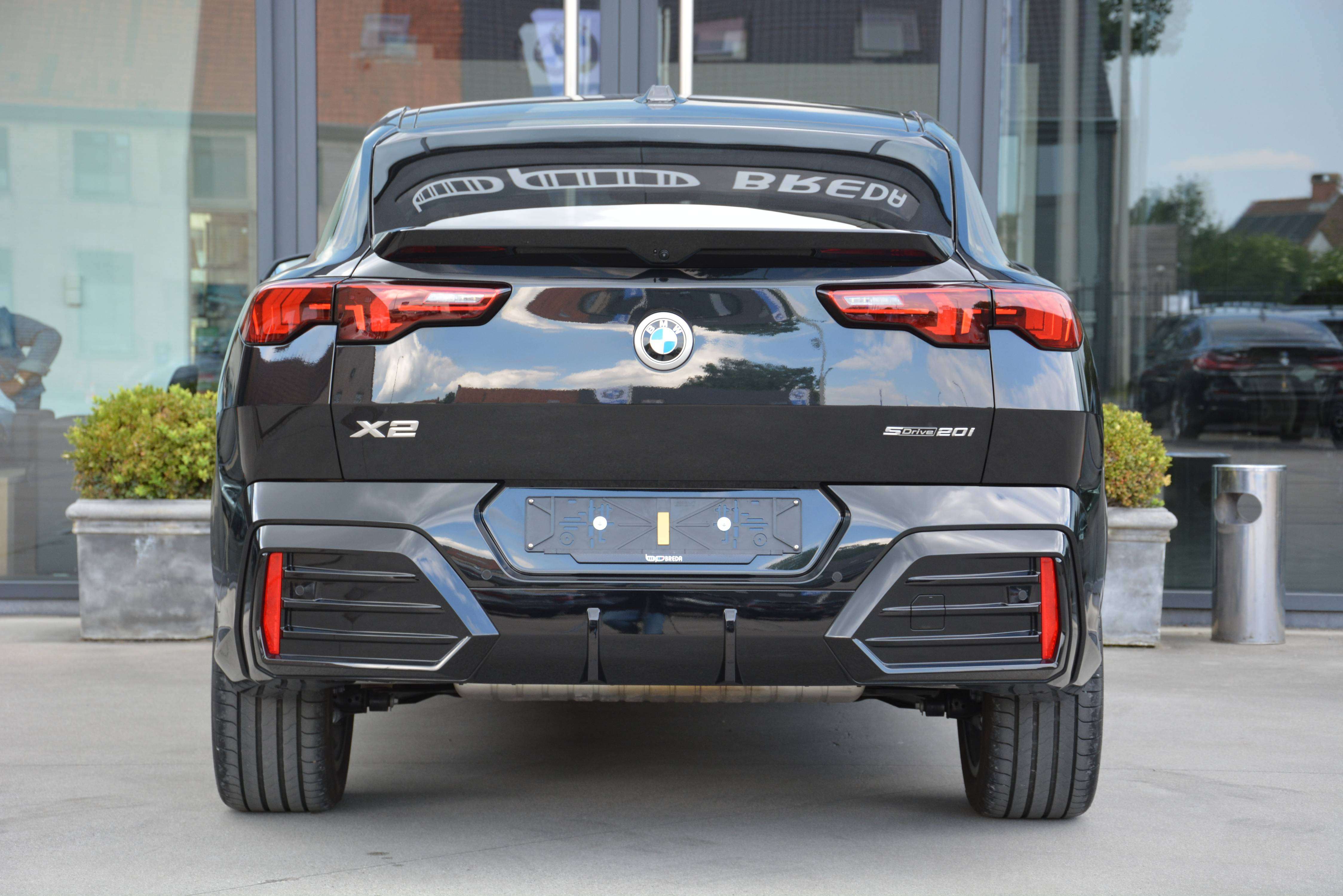 BMW X2 sDrive20i M-Sport/ACC/HUD/360°CAM/Keyless
