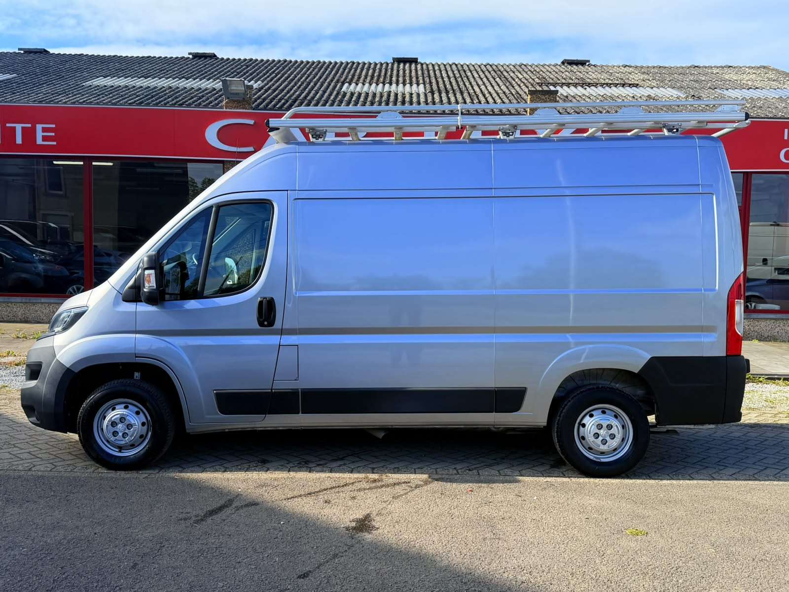 Peugeot Boxer 2.2 HDI 140CV L2 H2 UTILITAIRE TVA DEDUC