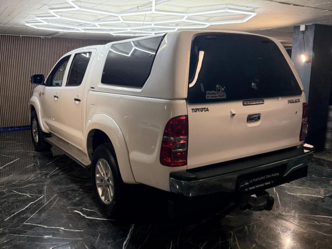 Toyota Hilux DOUBLE CABINE BLE CAB 4WD 2.4L 150 D-4D BVA LEGENDE