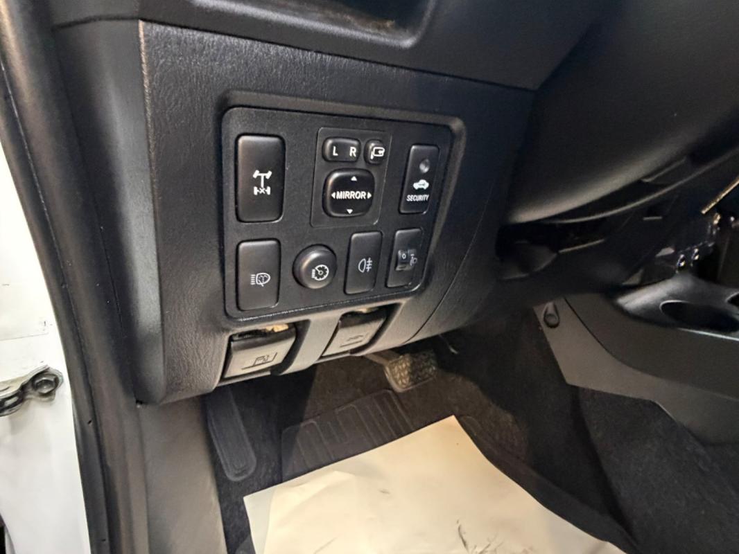 Toyota Hilux DOUBLE CABINE BLE CAB 4WD 2.4L 150 D-4D BVA LEGENDE