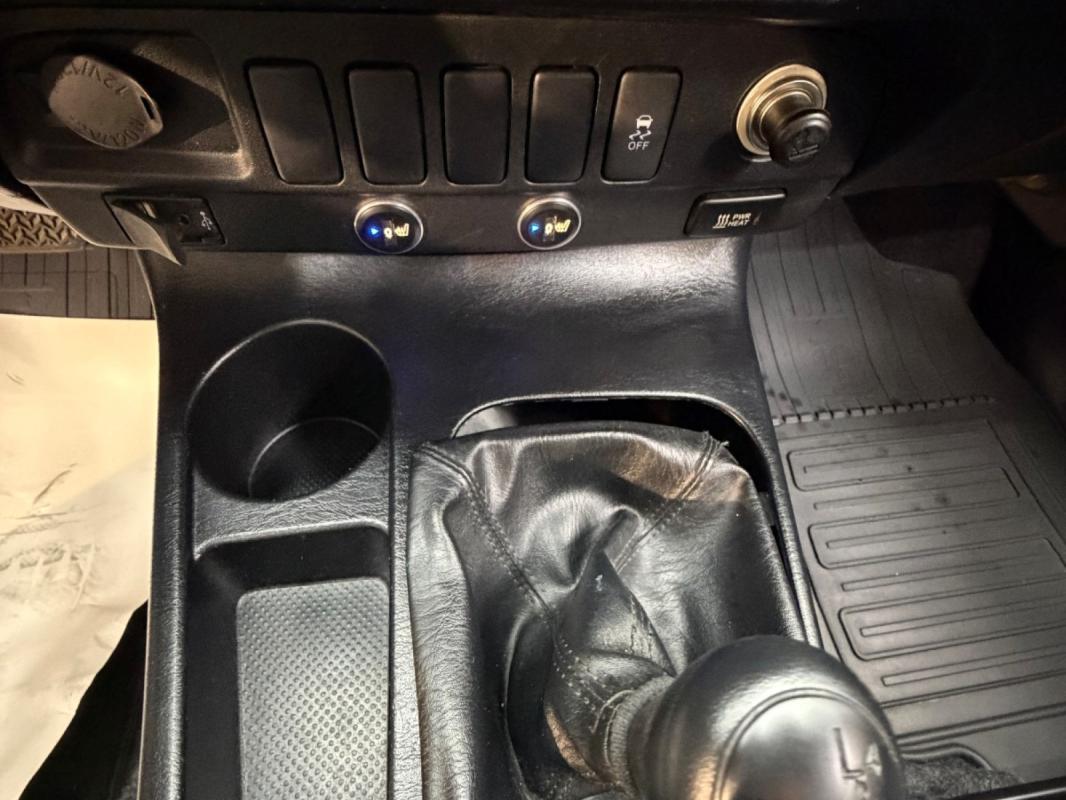 Toyota Hilux DOUBLE CABINE BLE CAB 4WD 2.4L 150 D-4D BVA LEGENDE