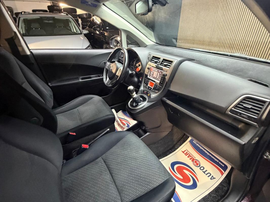 Toyota Verso-s 90 D-4D FAP Lounge