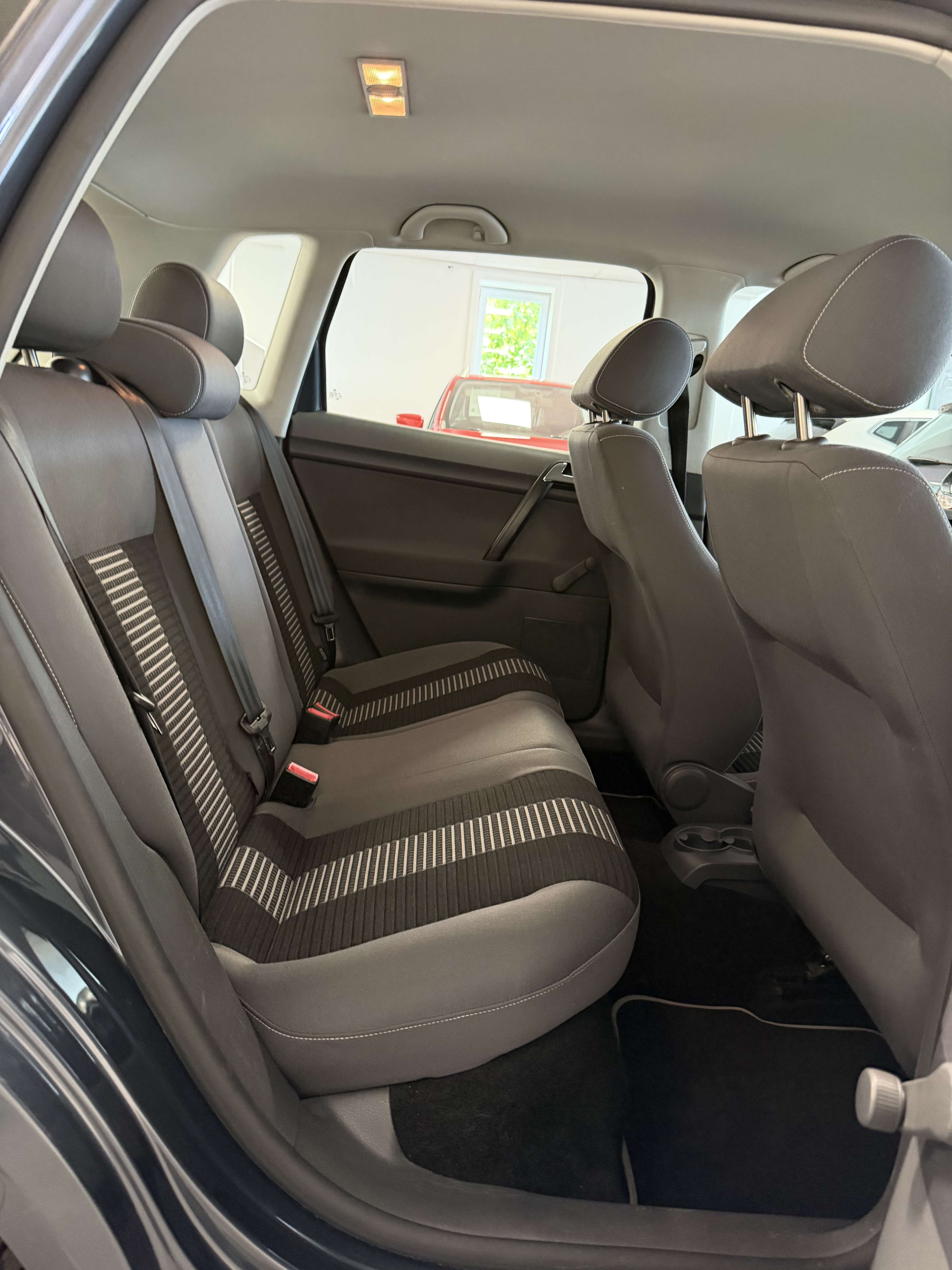 Volkswagen Polo 1.2i United 1 Jaar garantie