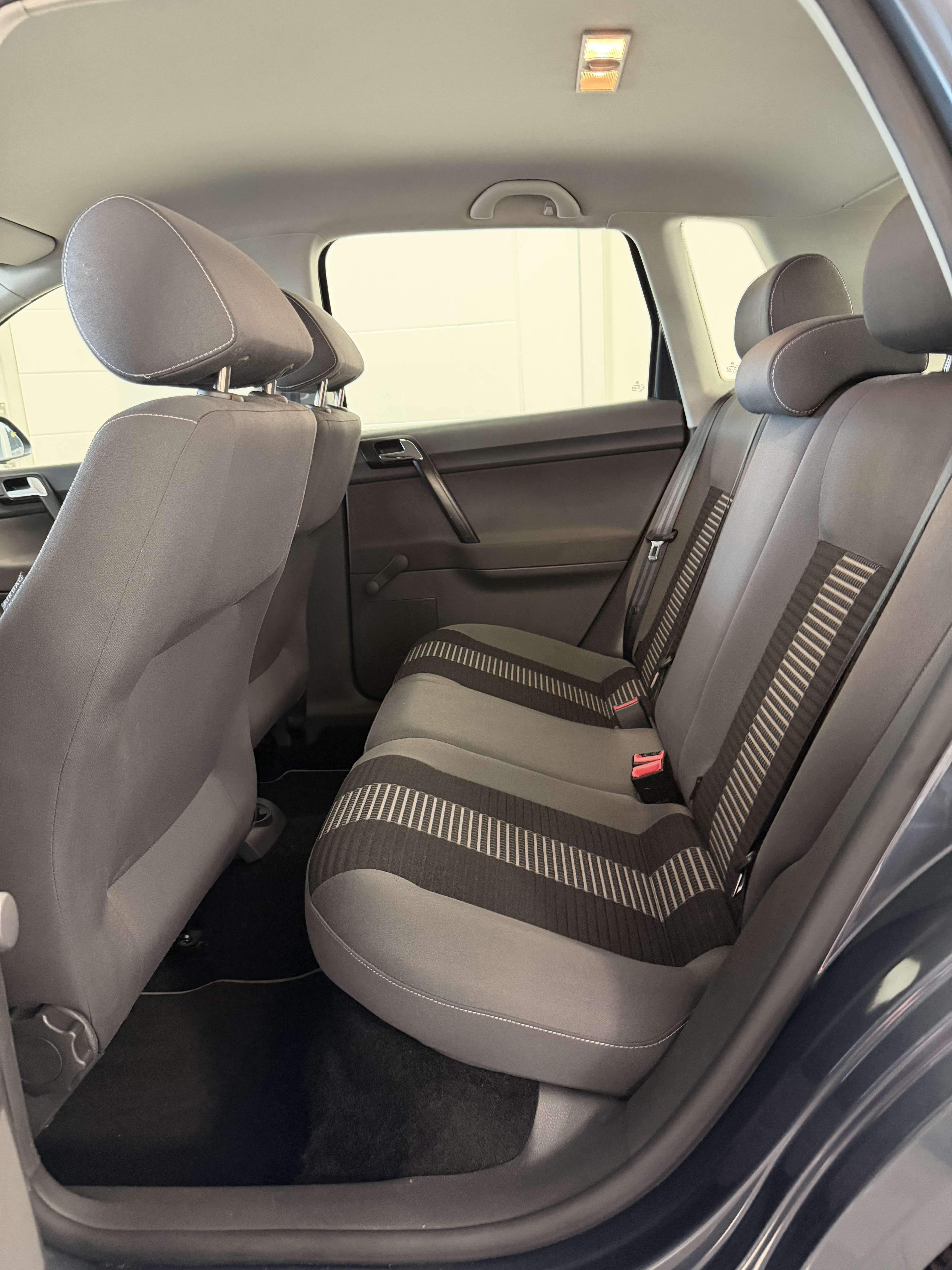 Volkswagen Polo 1.2i United 1 Jaar garantie