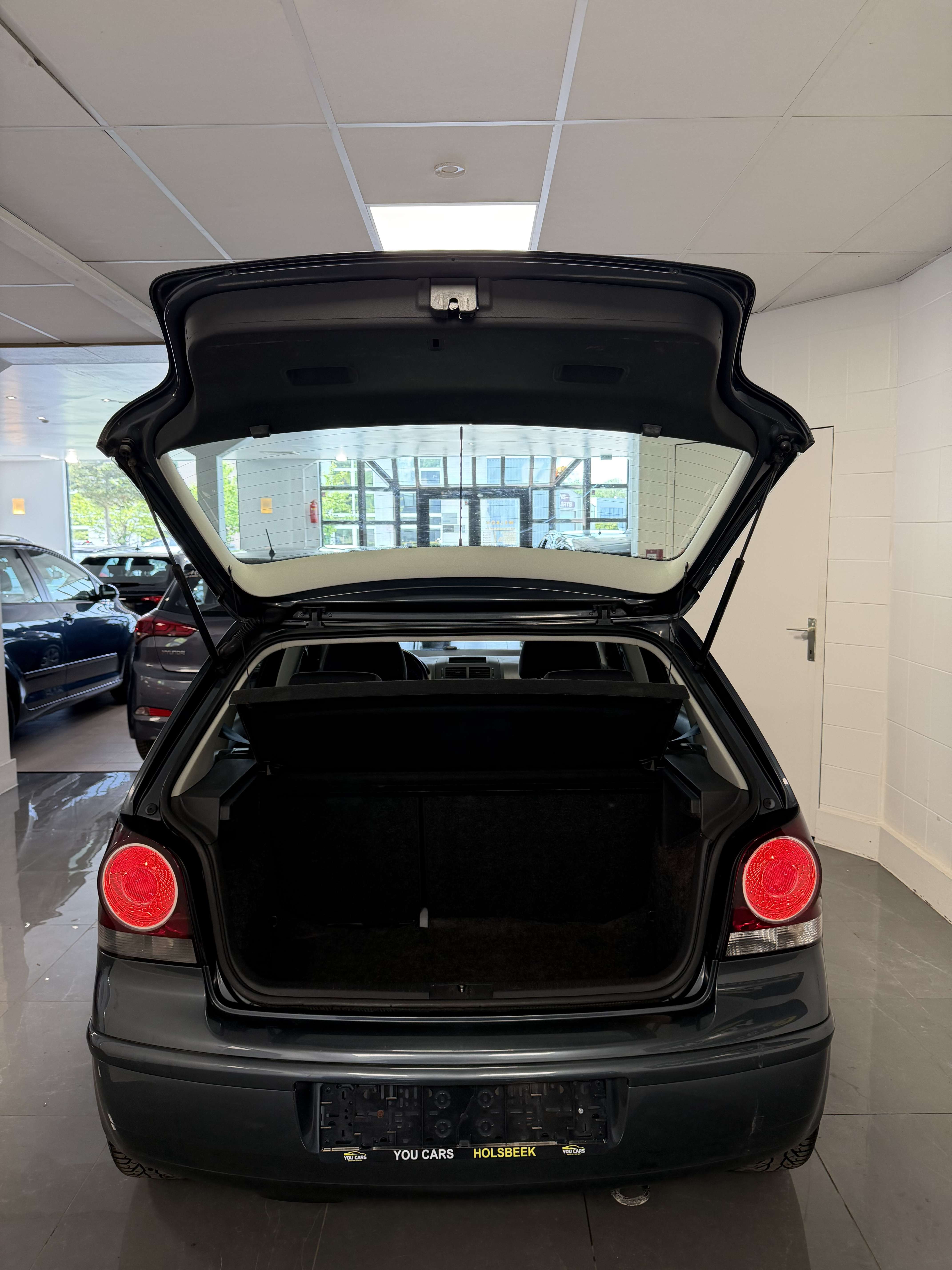 Volkswagen Polo 1.2i United 1 Jaar garantie