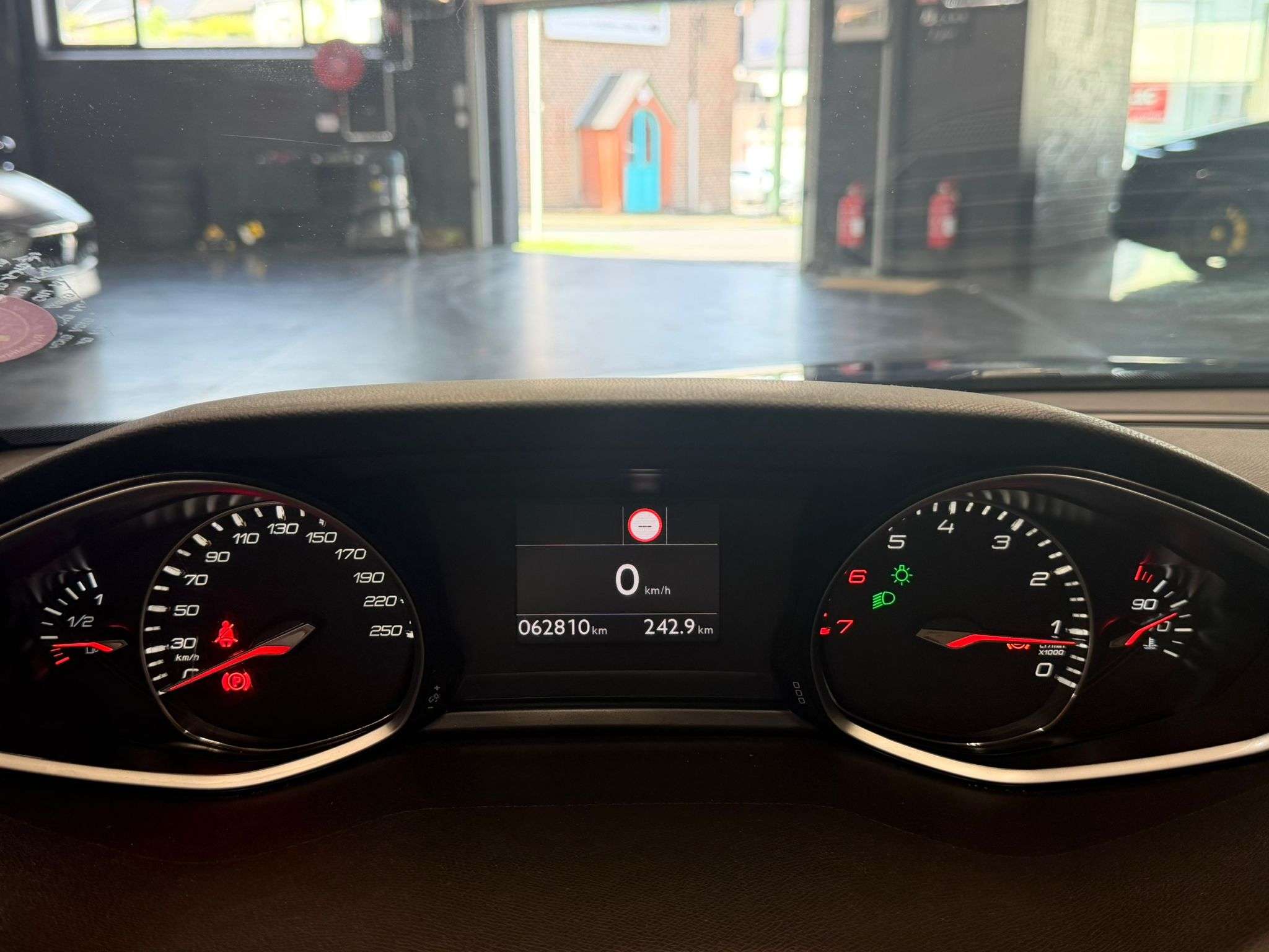 Peugeot 308 1.2i * ALLURE SPORT * GARANTIE 12 MOIS * 1ER PROP *