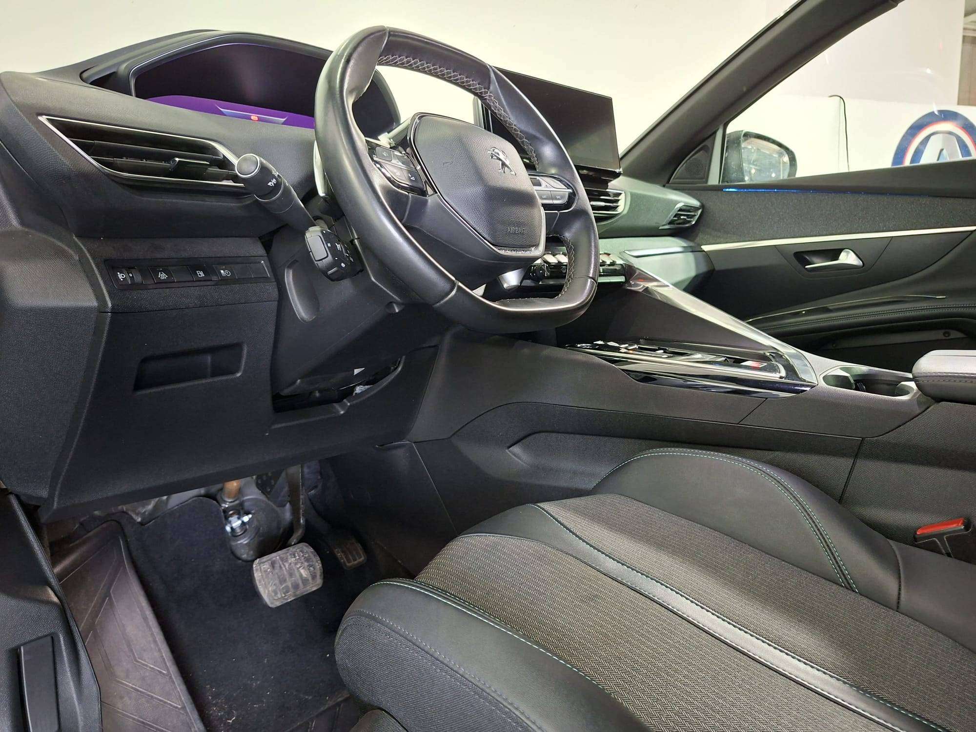 Peugeot 3008 3008 1.6 Hybrid4 300 PHEV Allure Pack