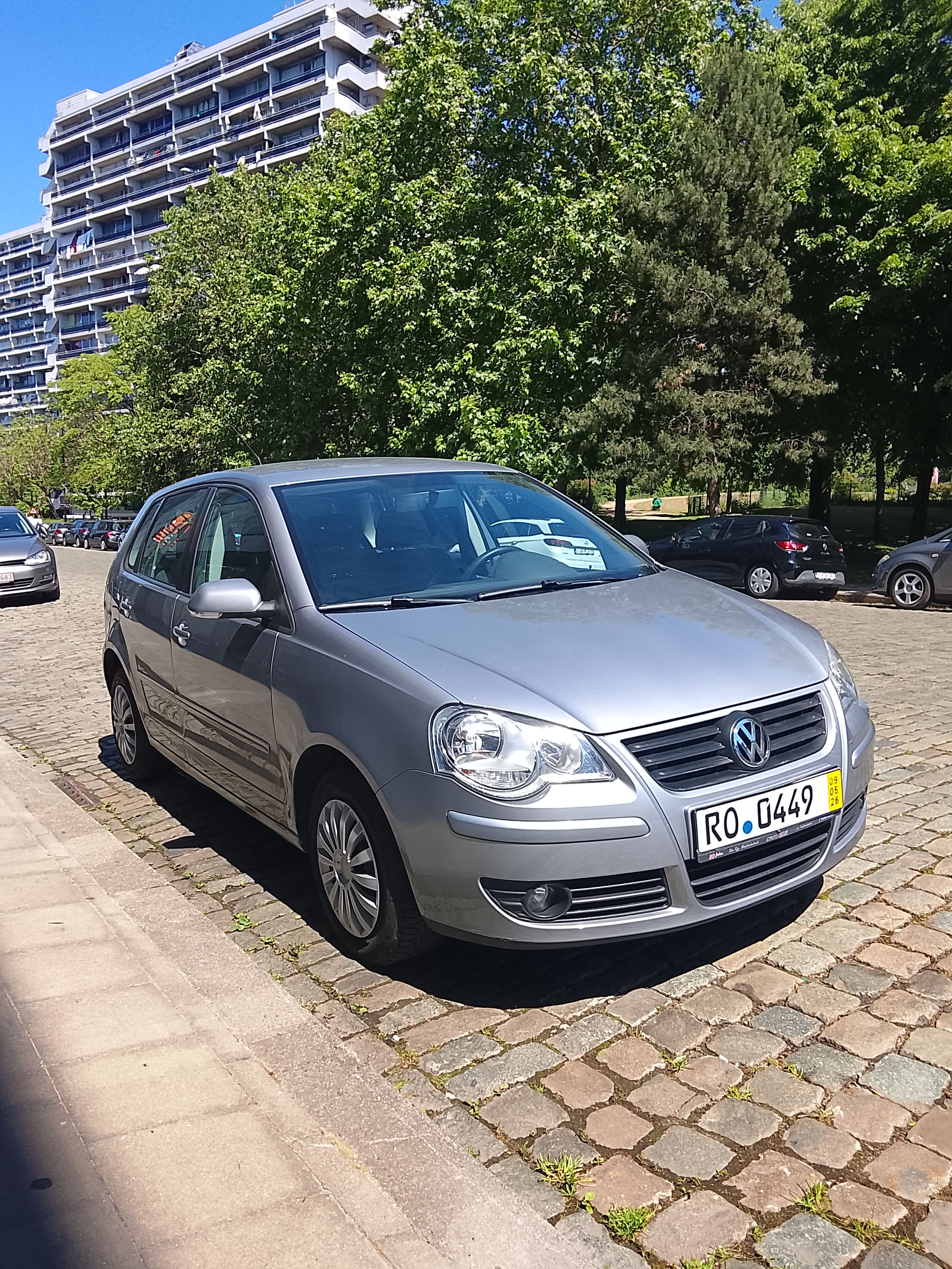 Volkswagen Polo IV (2) 1.4 75 CARAT 5P
